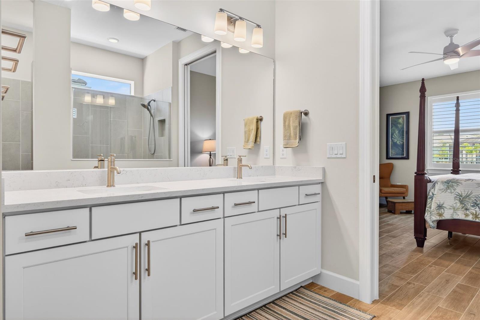 Image 28 of 100 For 10264 Beach Dune Drive