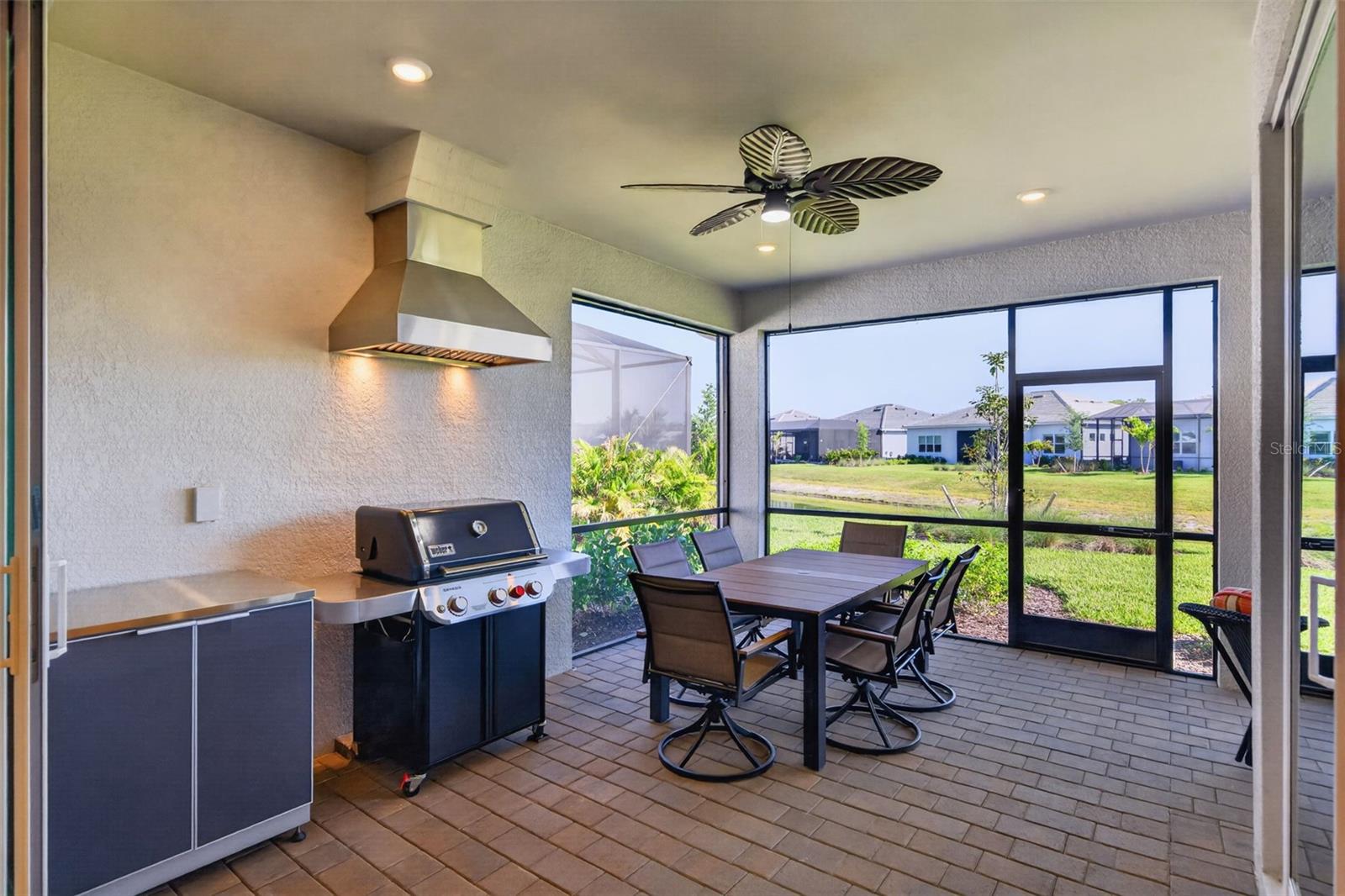 Image 38 of 100 For 10264 Beach Dune Drive