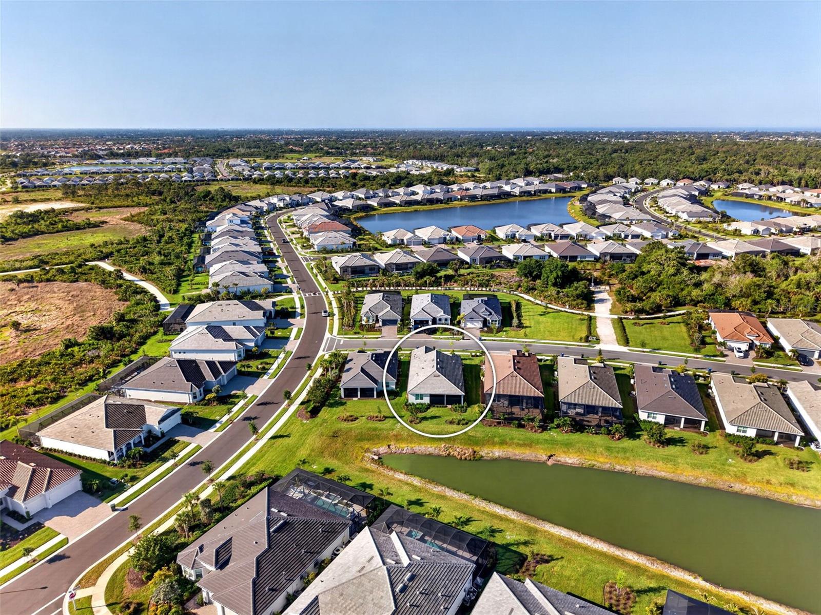 Image 53 of 100 For 10264 Beach Dune Drive