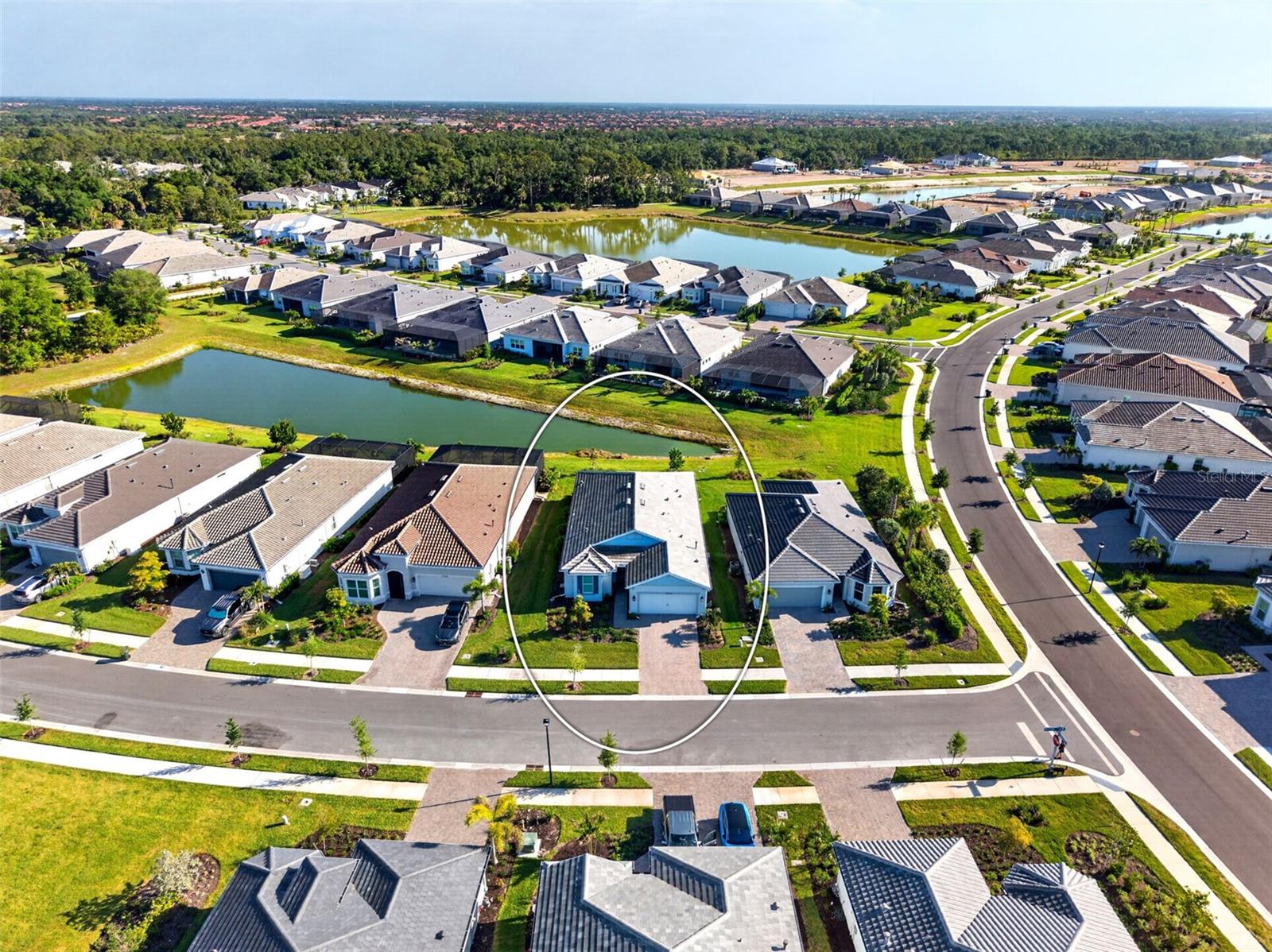 Image 55 of 100 For 10264 Beach Dune Drive