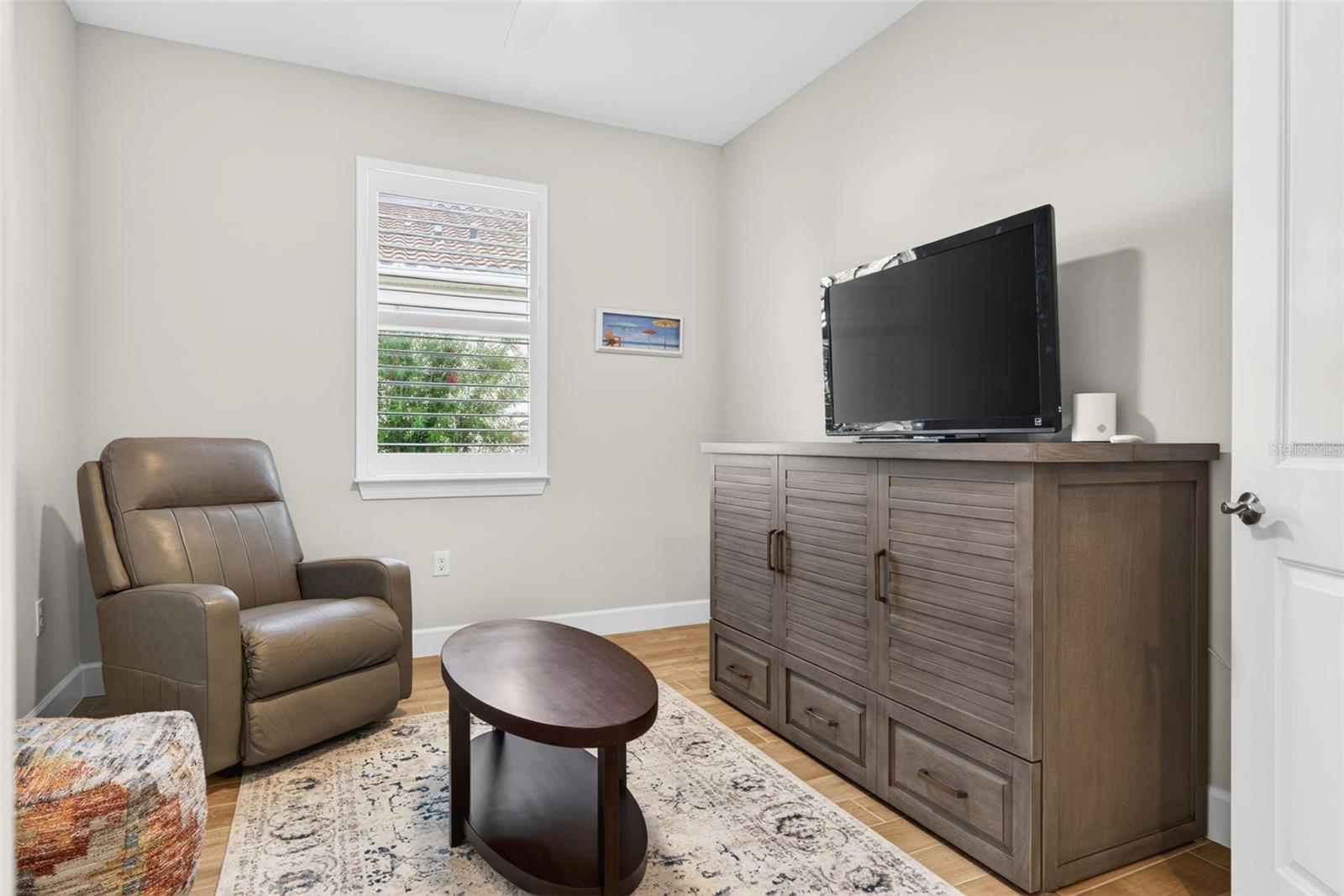 Image 9 of 100 For 10264 Beach Dune Drive