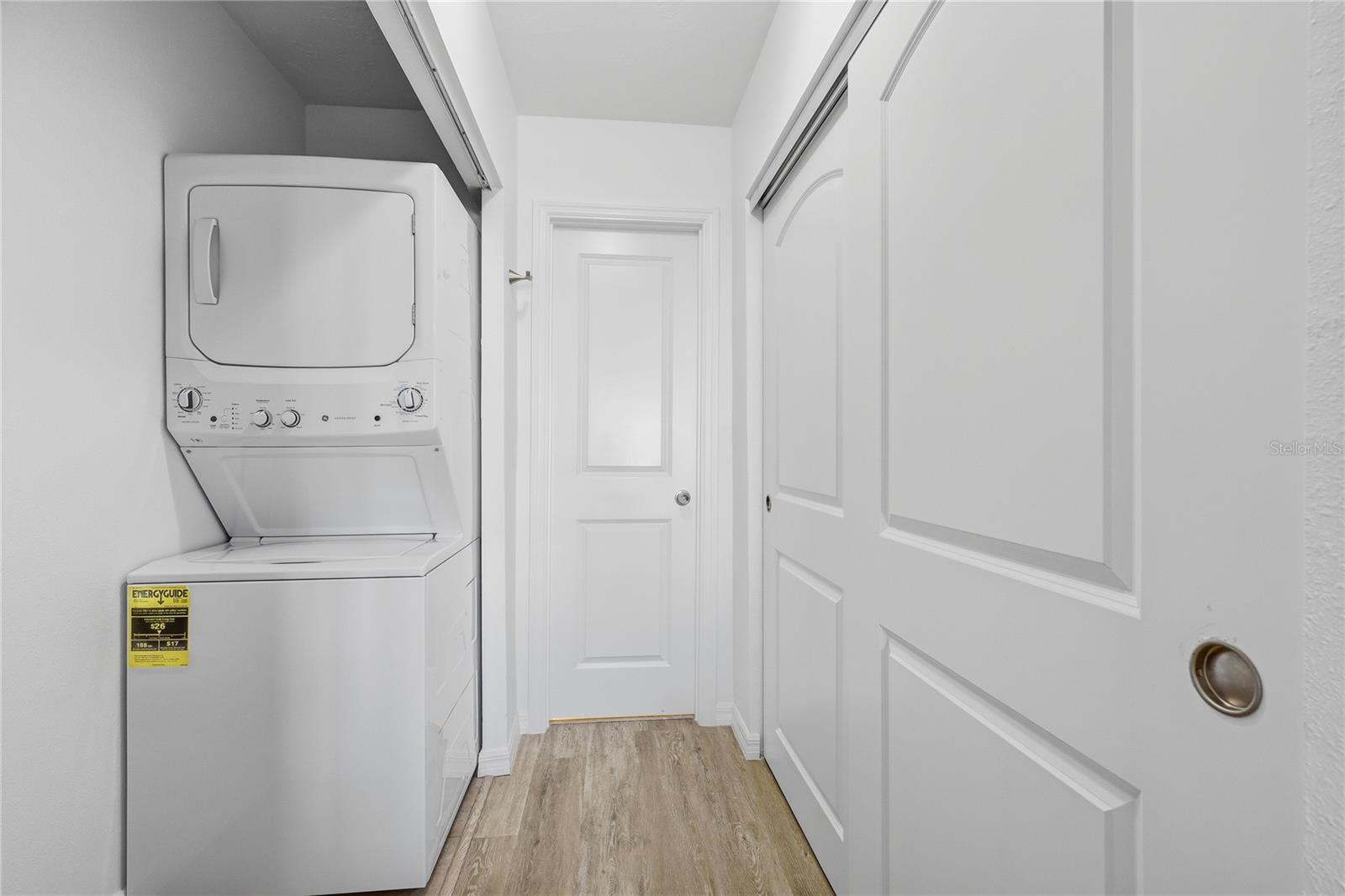 Image 17 of 36 For 1801 Gulf Drive N 183