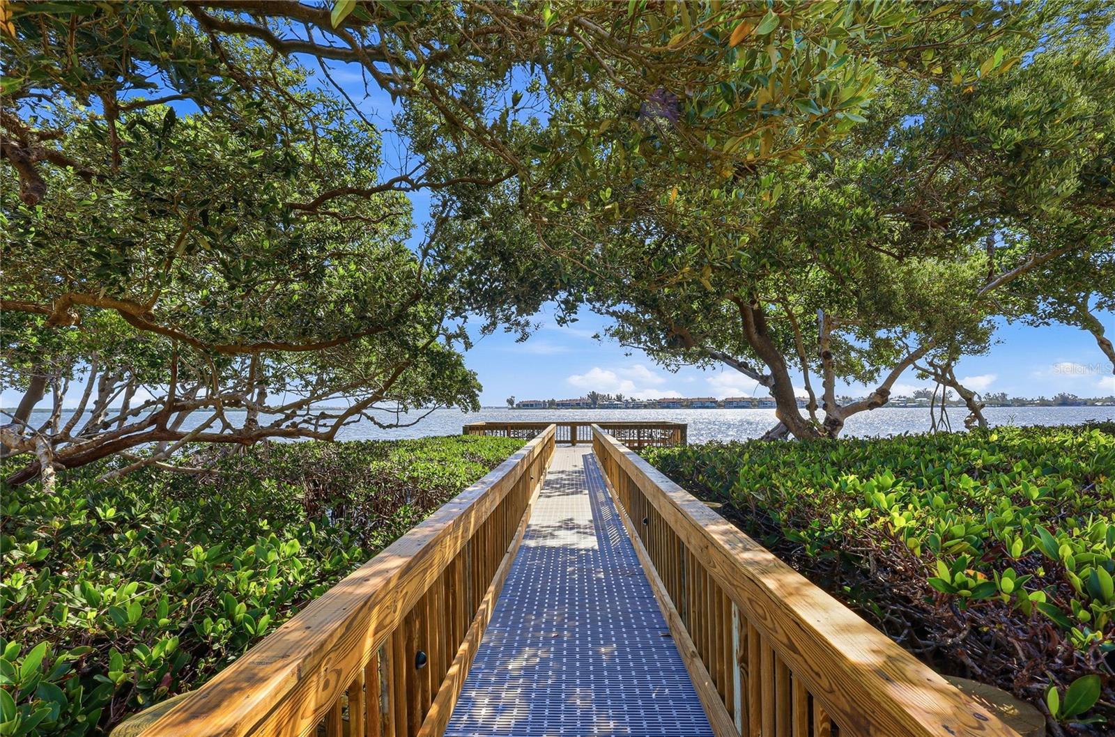 Image 34 of 36 For 1801 Gulf Drive N 183