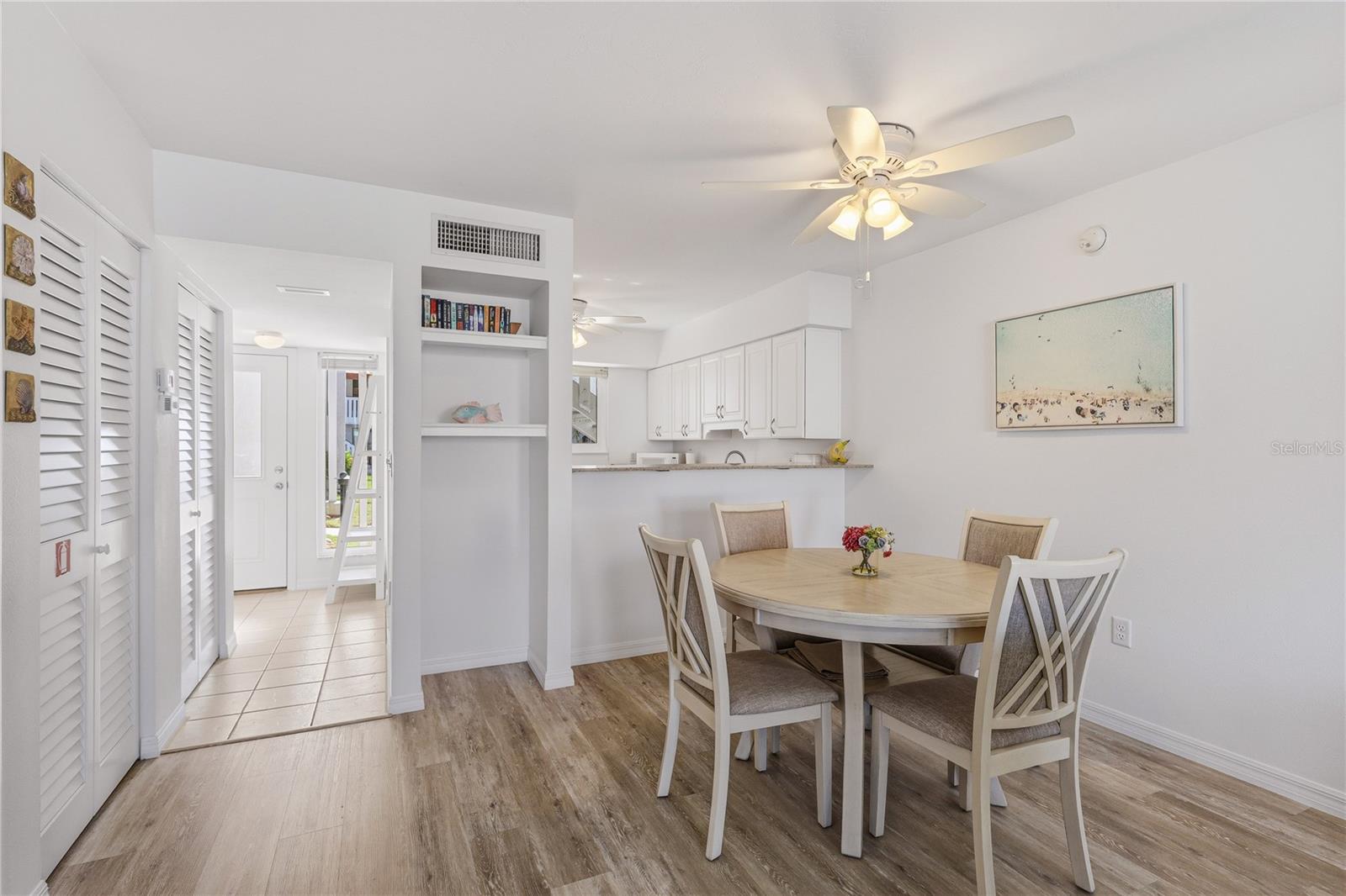 Image 5 of 36 For 1801 Gulf Drive N 183