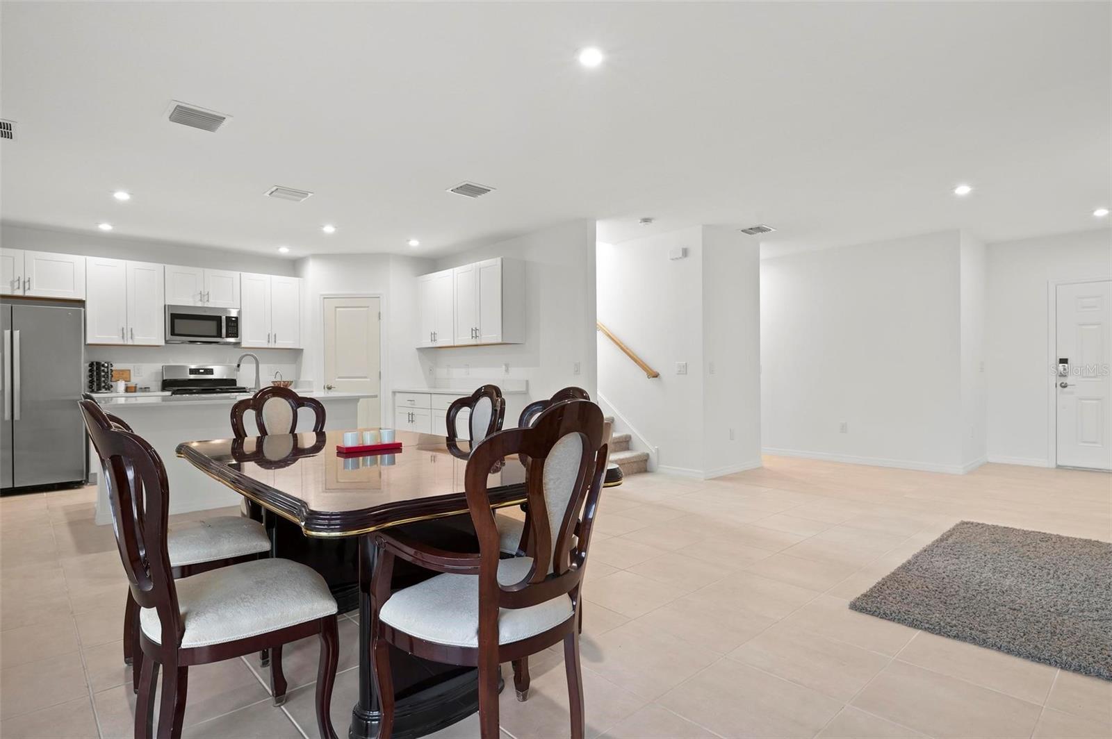 Image 12 of 38 For 6305 Springmont Loop