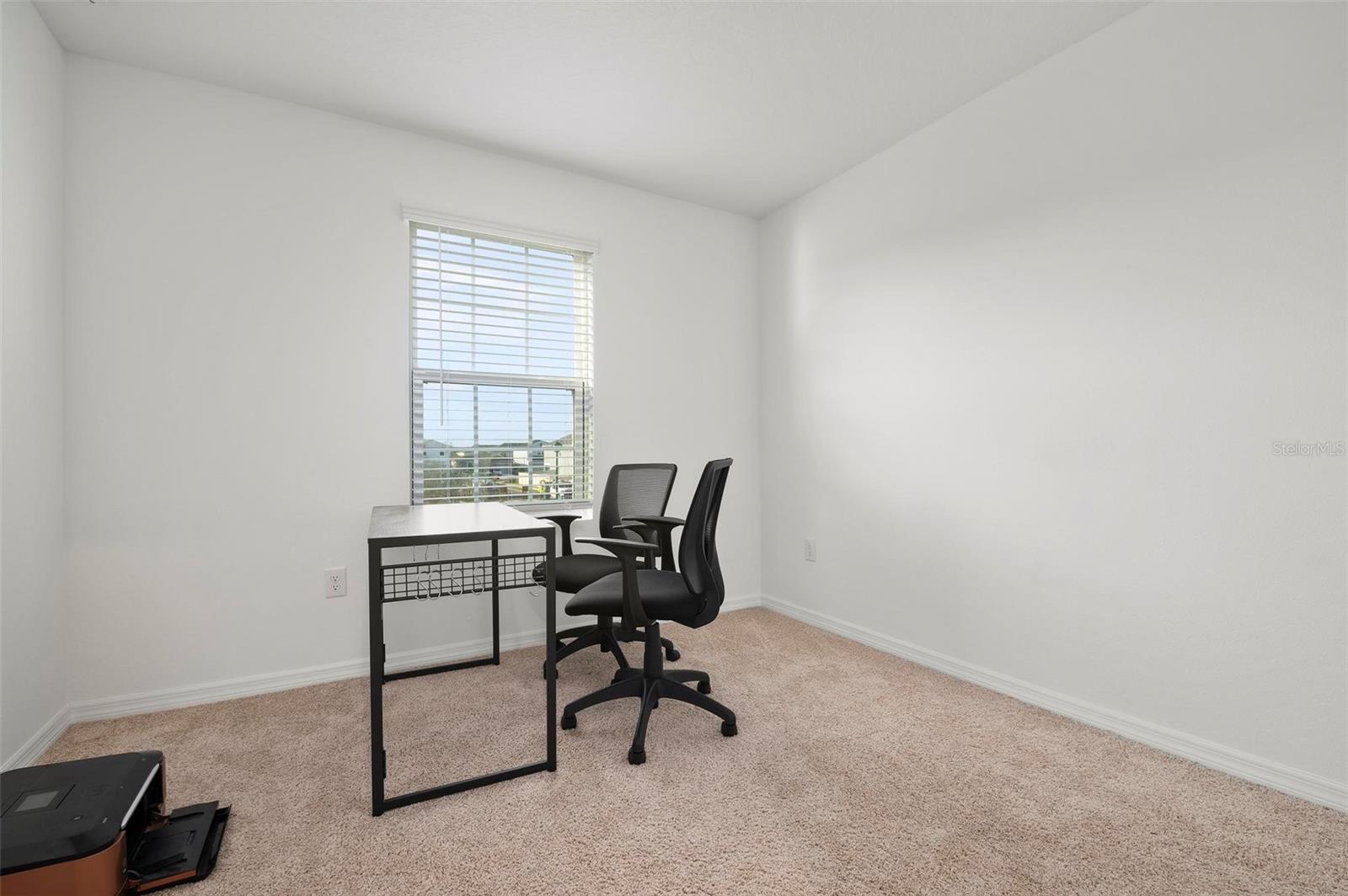 Image 23 of 38 For 6305 Springmont Loop