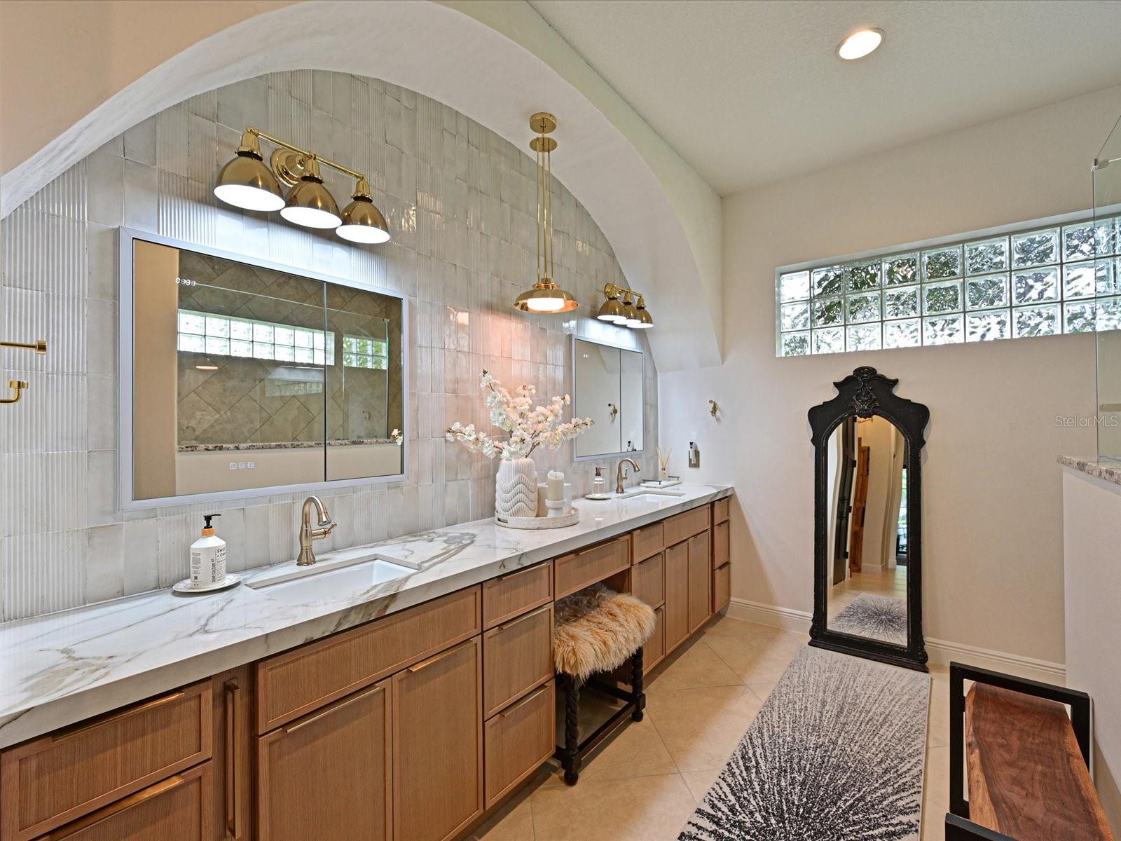 Image 22 of 66 For 1018 143rd Street Ne