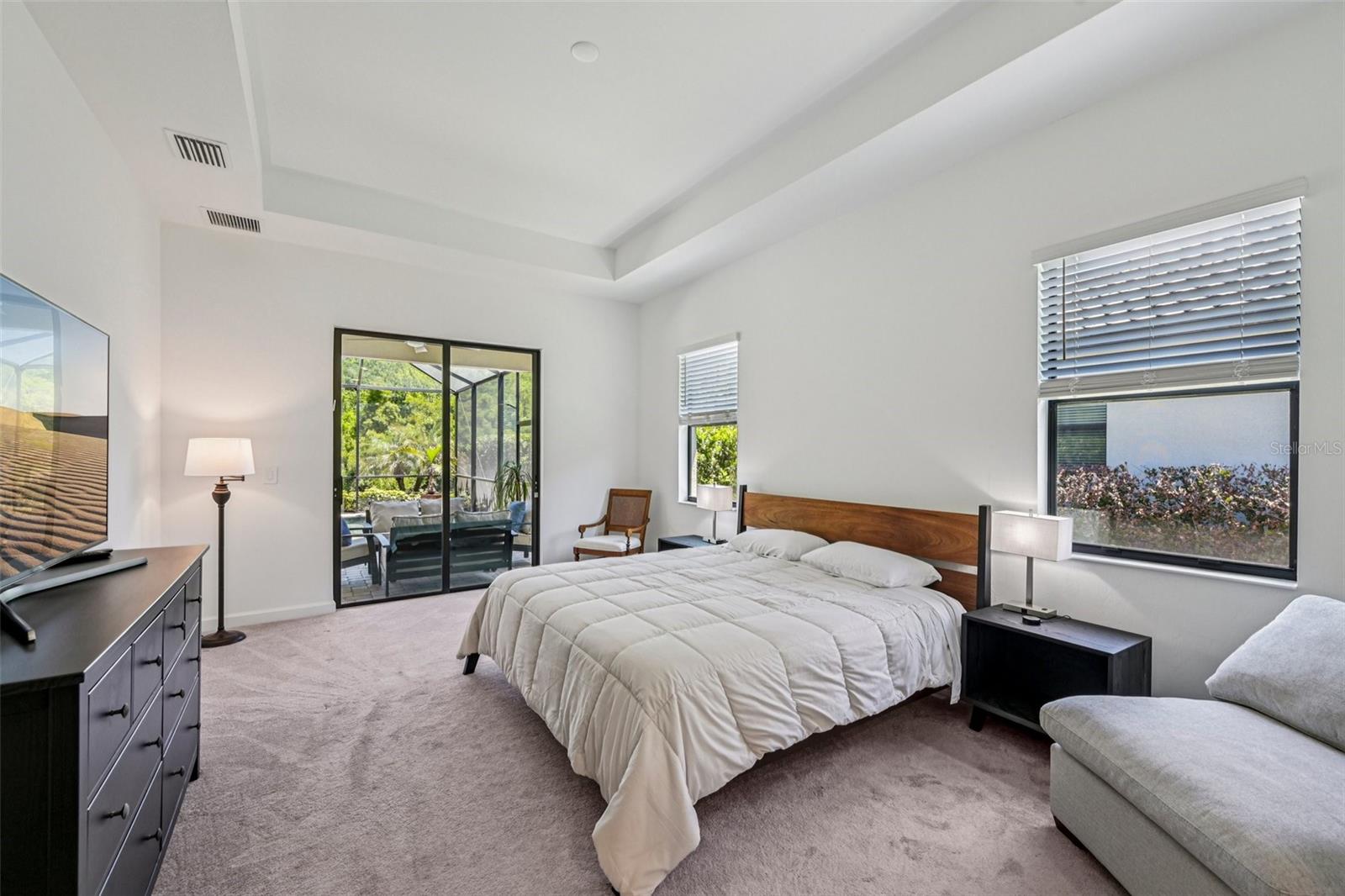 Image 22 of 95 For 16309 Tradewind Terrace