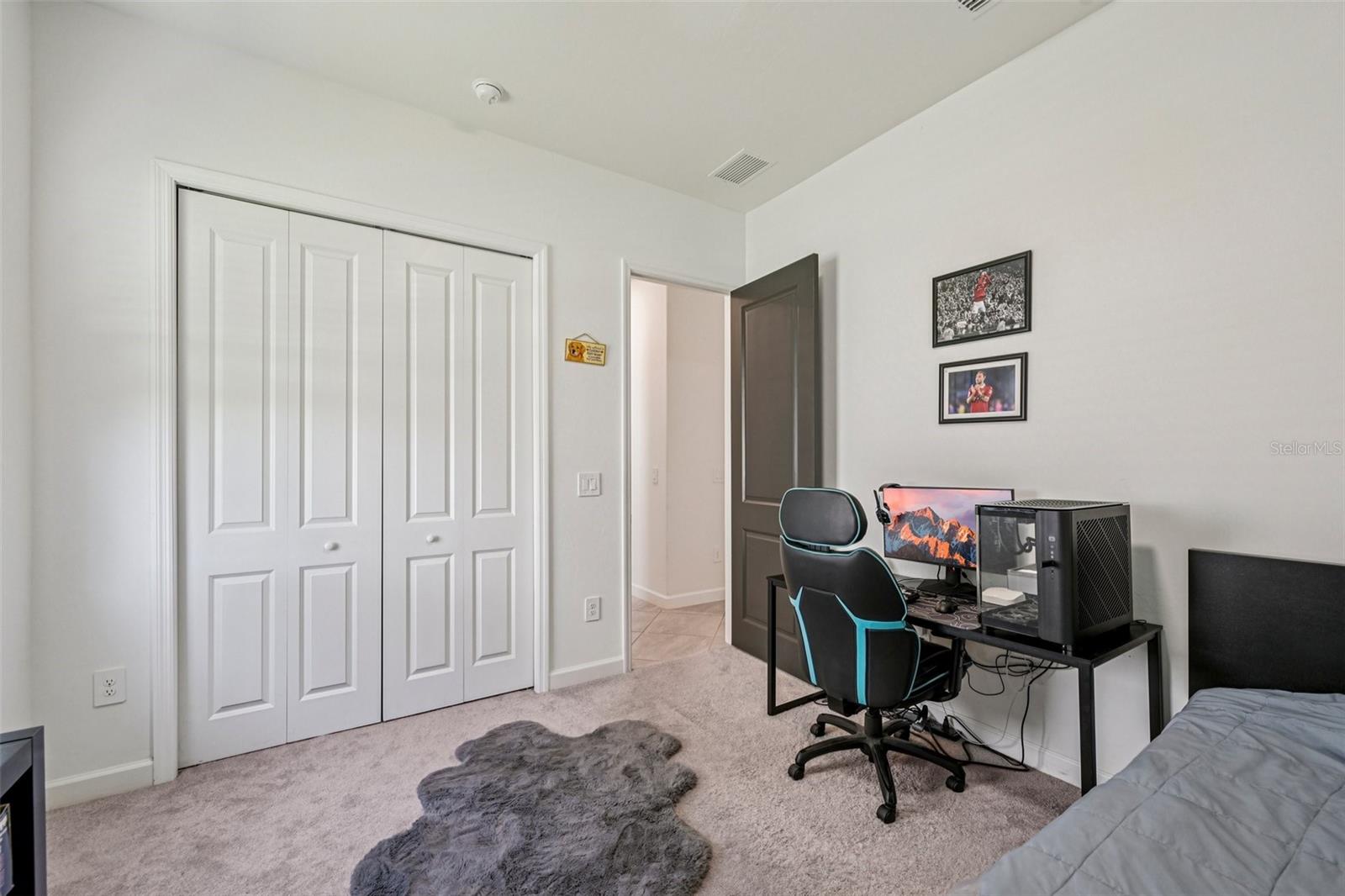 Image 31 of 95 For 16309 Tradewind Terrace