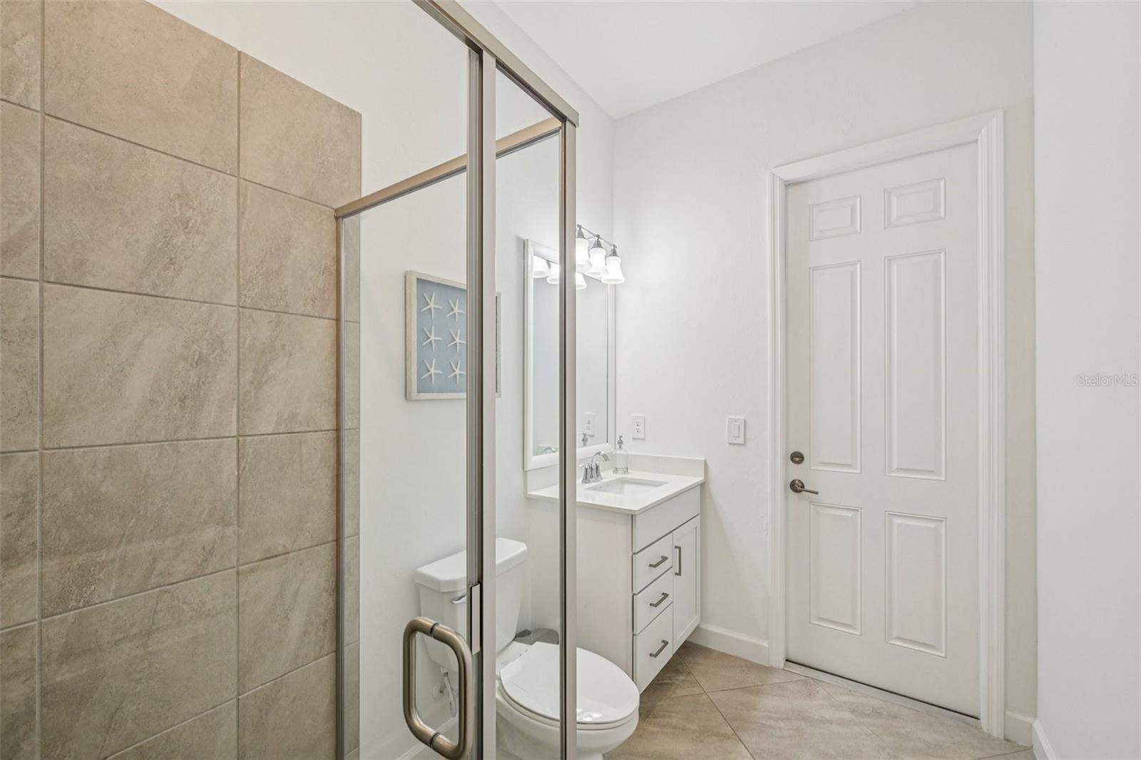 Image 36 of 95 For 16309 Tradewind Terrace