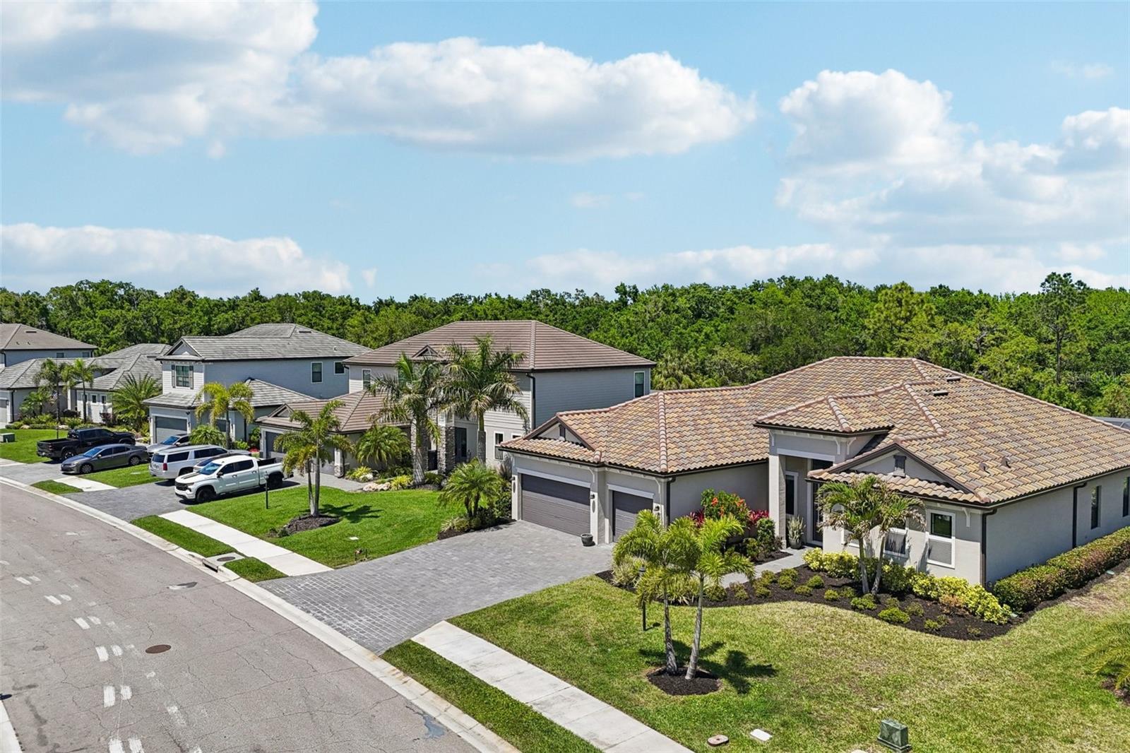 Image 50 of 95 For 16309 Tradewind Terrace