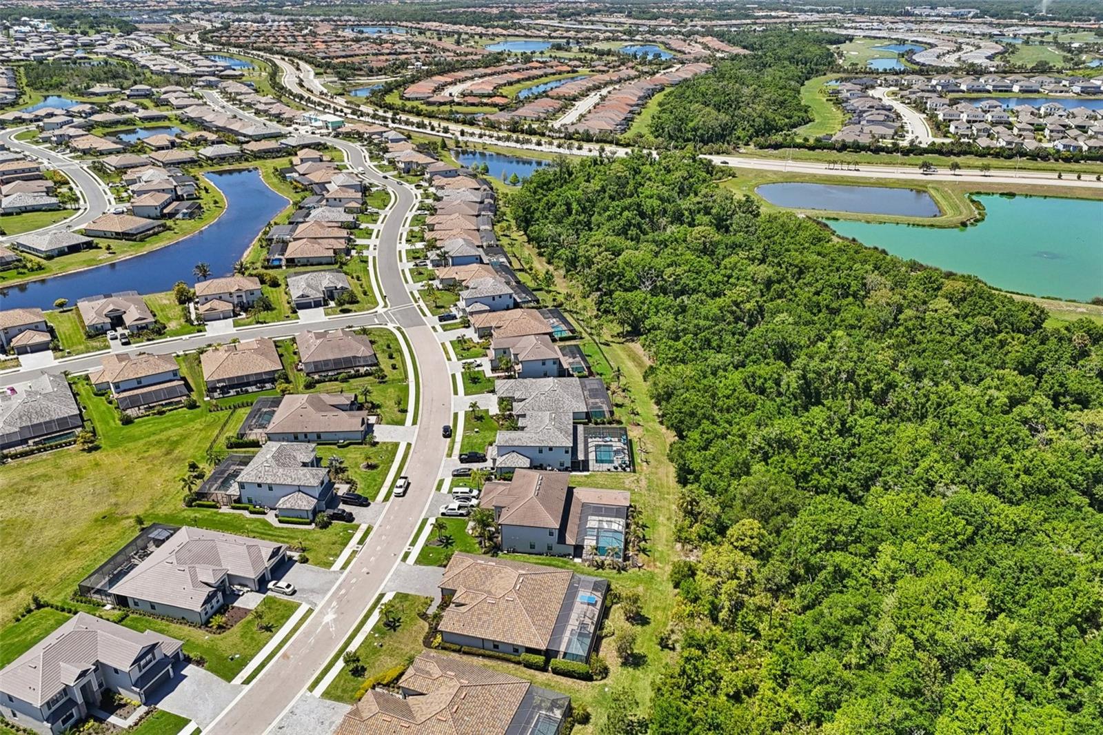 Image 59 of 95 For 16309 Tradewind Terrace