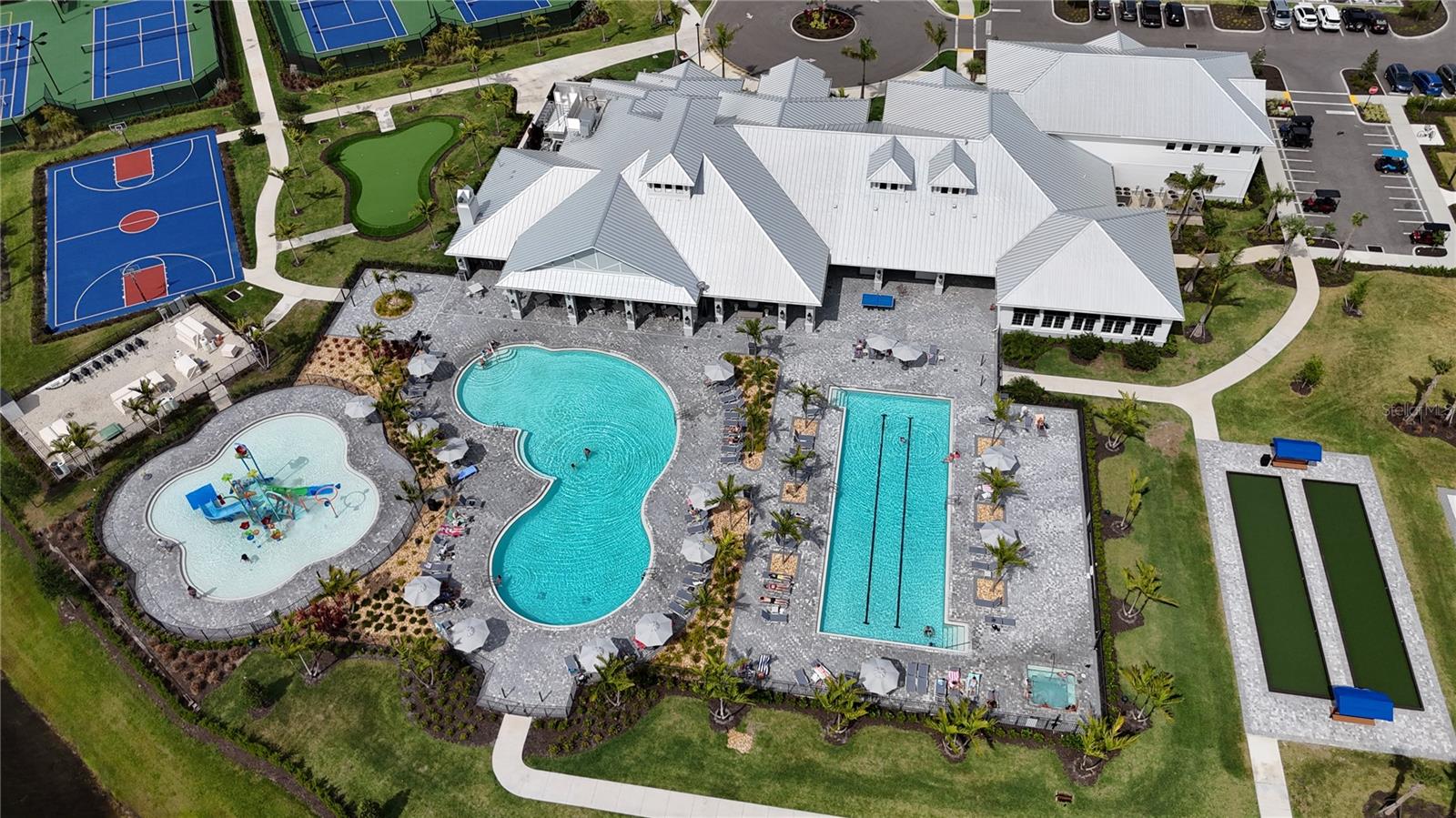 Image 63 of 95 For 16309 Tradewind Terrace