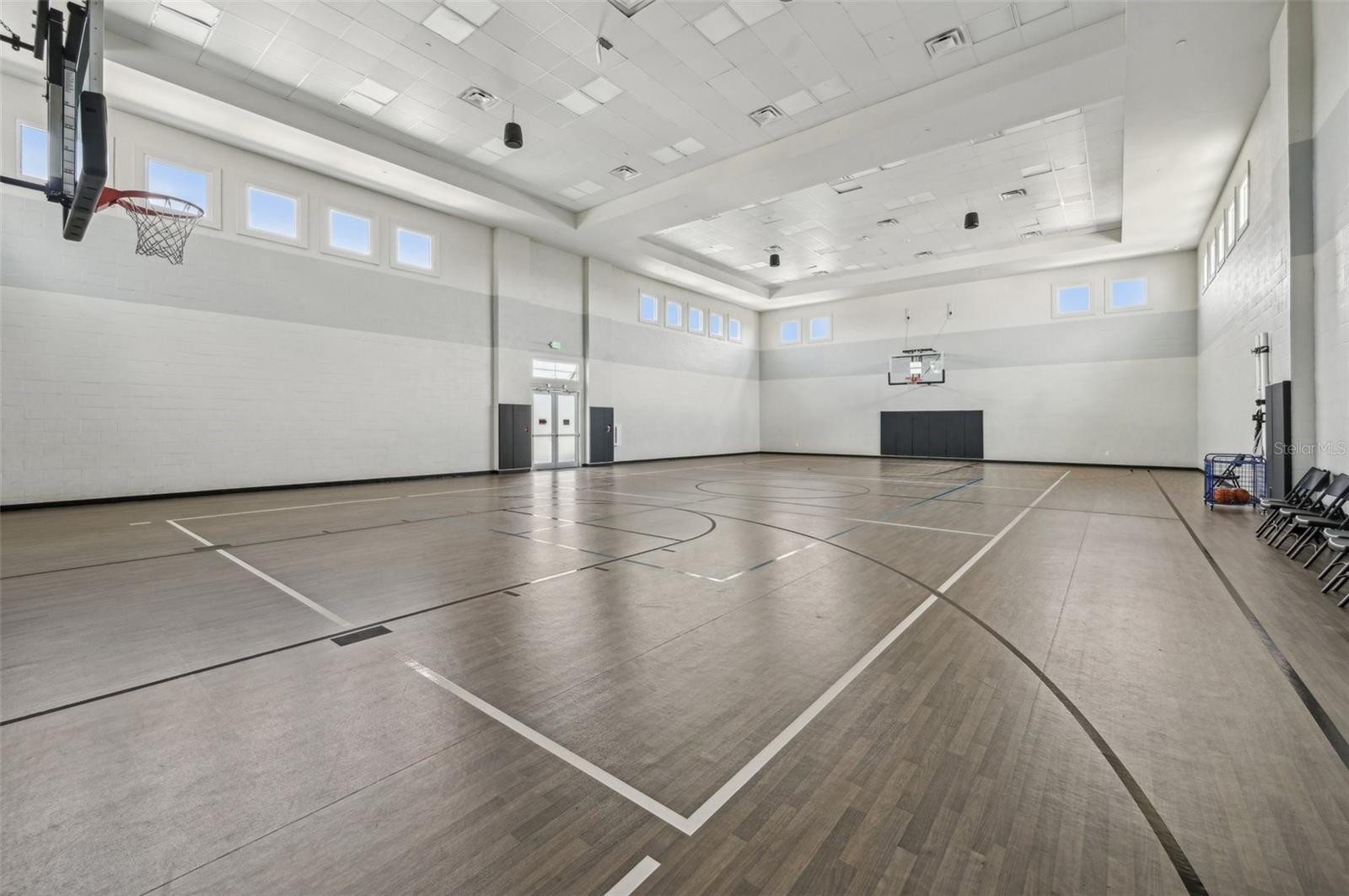 Image 70 of 95 For 16309 Tradewind Terrace