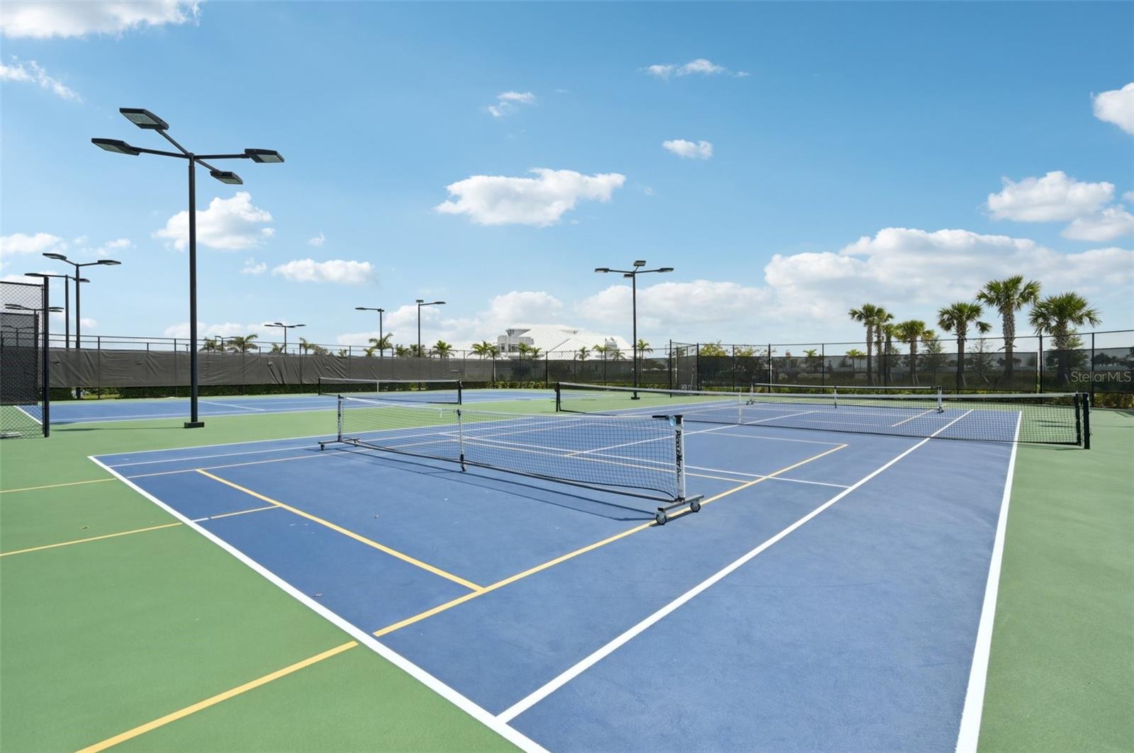 Image 74 of 95 For 16309 Tradewind Terrace