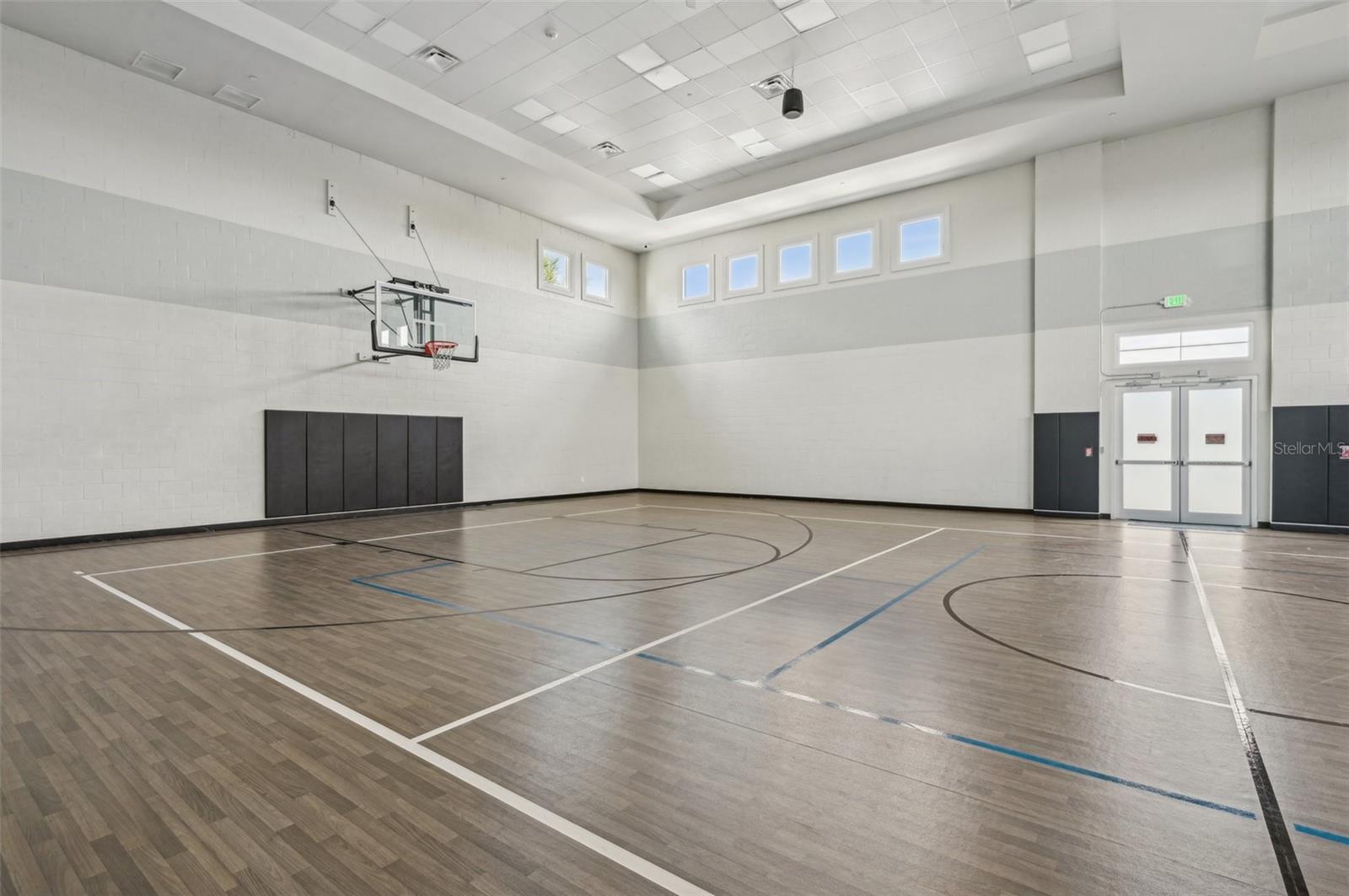 Image 79 of 95 For 16309 Tradewind Terrace