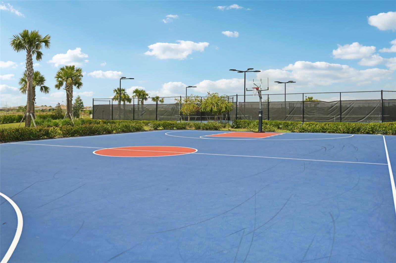 Image 82 of 95 For 16309 Tradewind Terrace