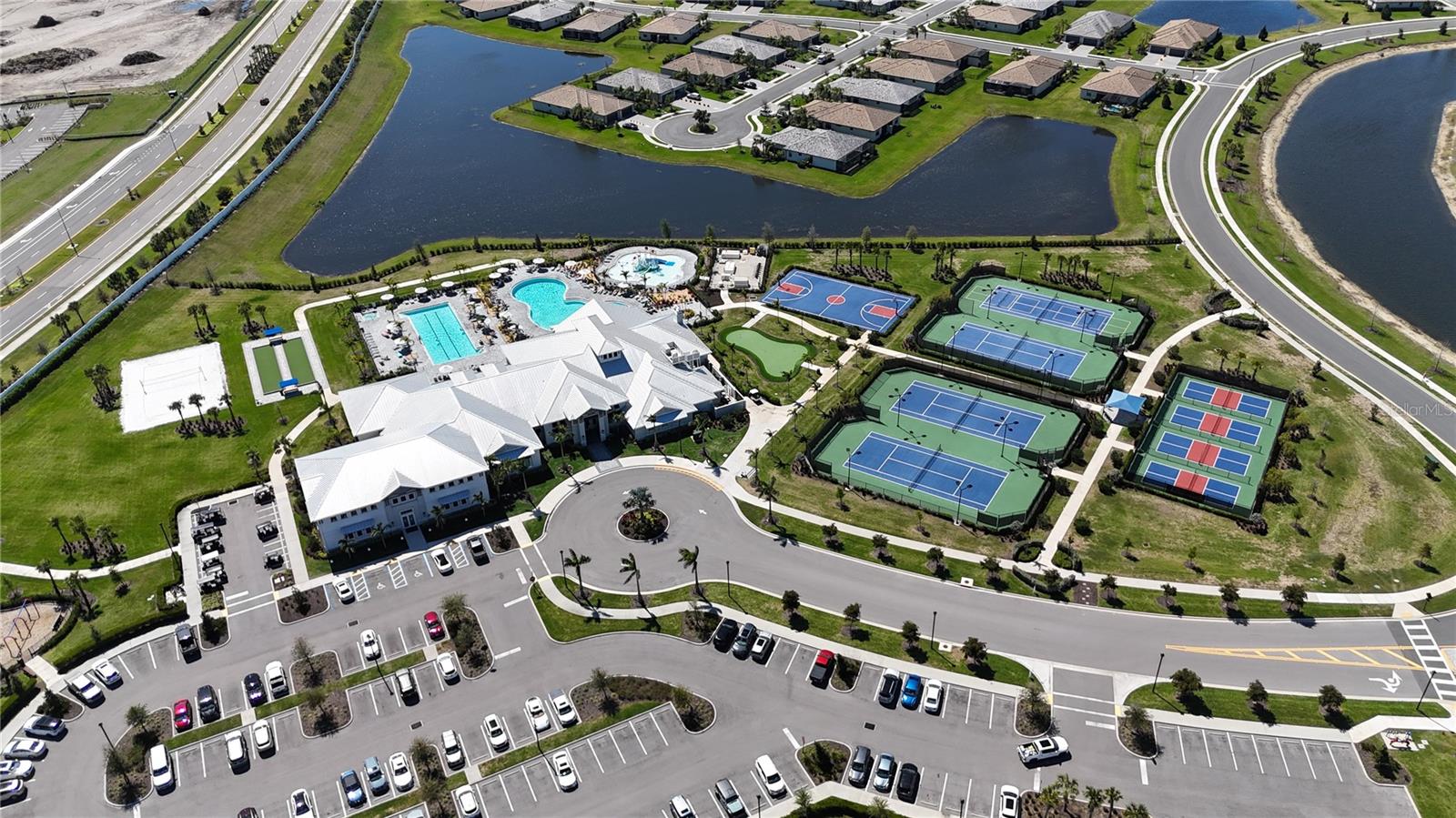 Image 88 of 95 For 16309 Tradewind Terrace