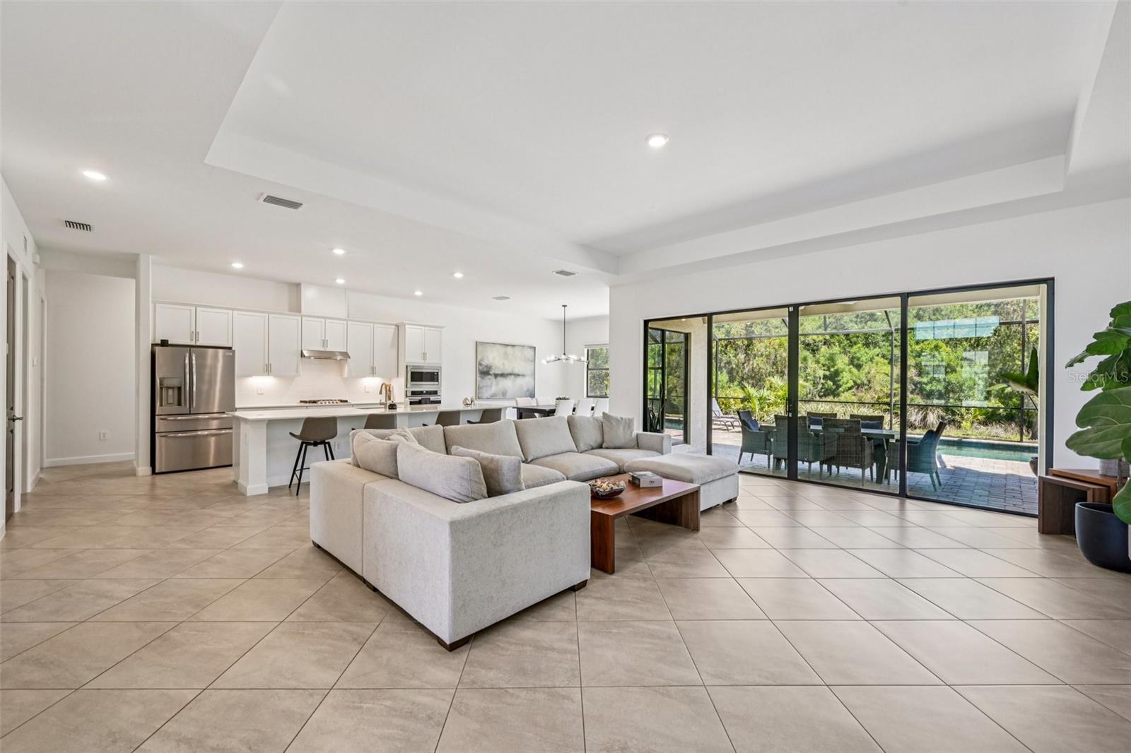 Image 9 of 95 For 16309 Tradewind Terrace