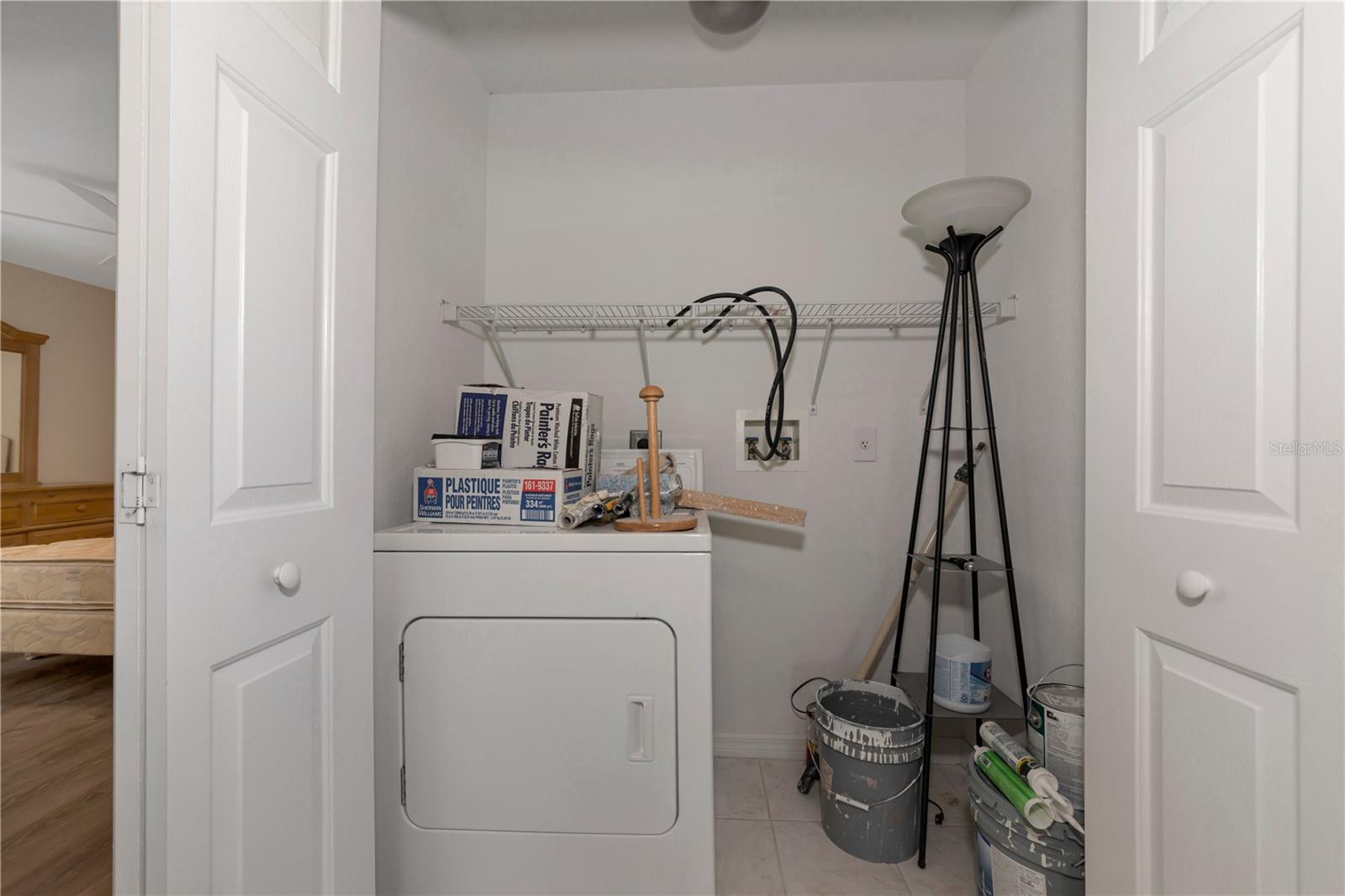 Image 25 of 32 For 1401 Hedgewood Circle