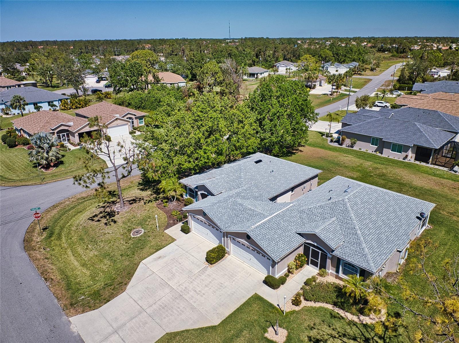 Image 4 of 32 For 1401 Hedgewood Circle