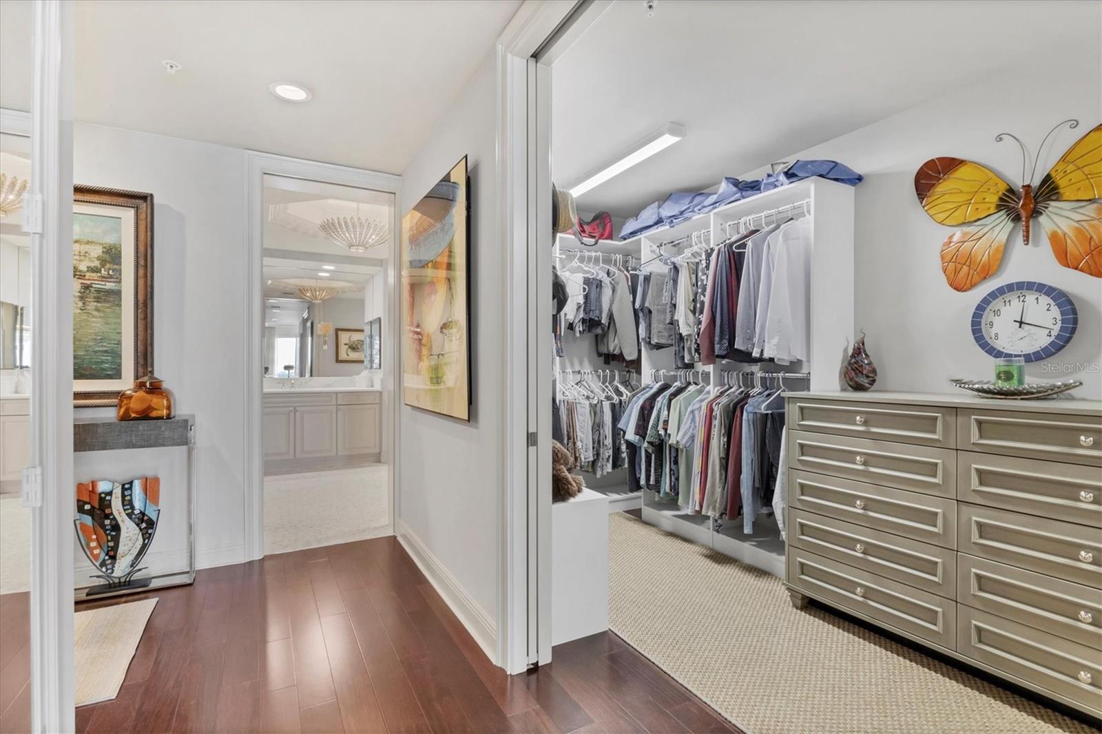 Image 26 of 56 For 35 Watergate Drive # 1203