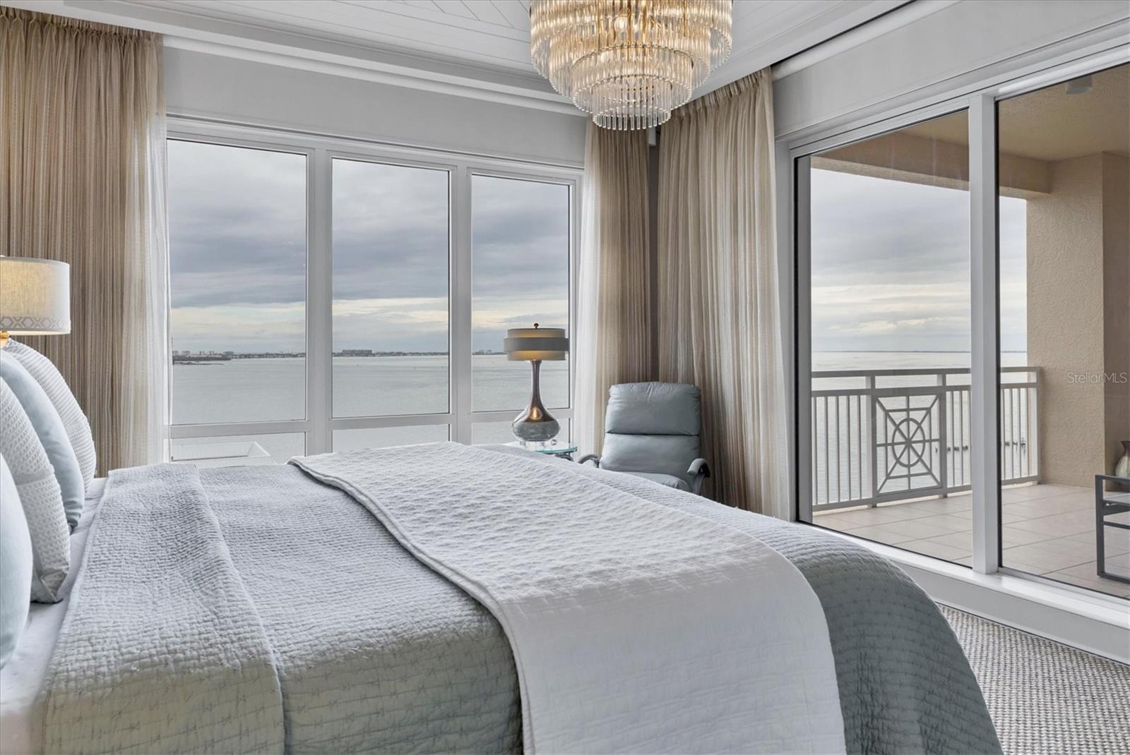 Image 28 of 56 For 35 Watergate Drive # 1203