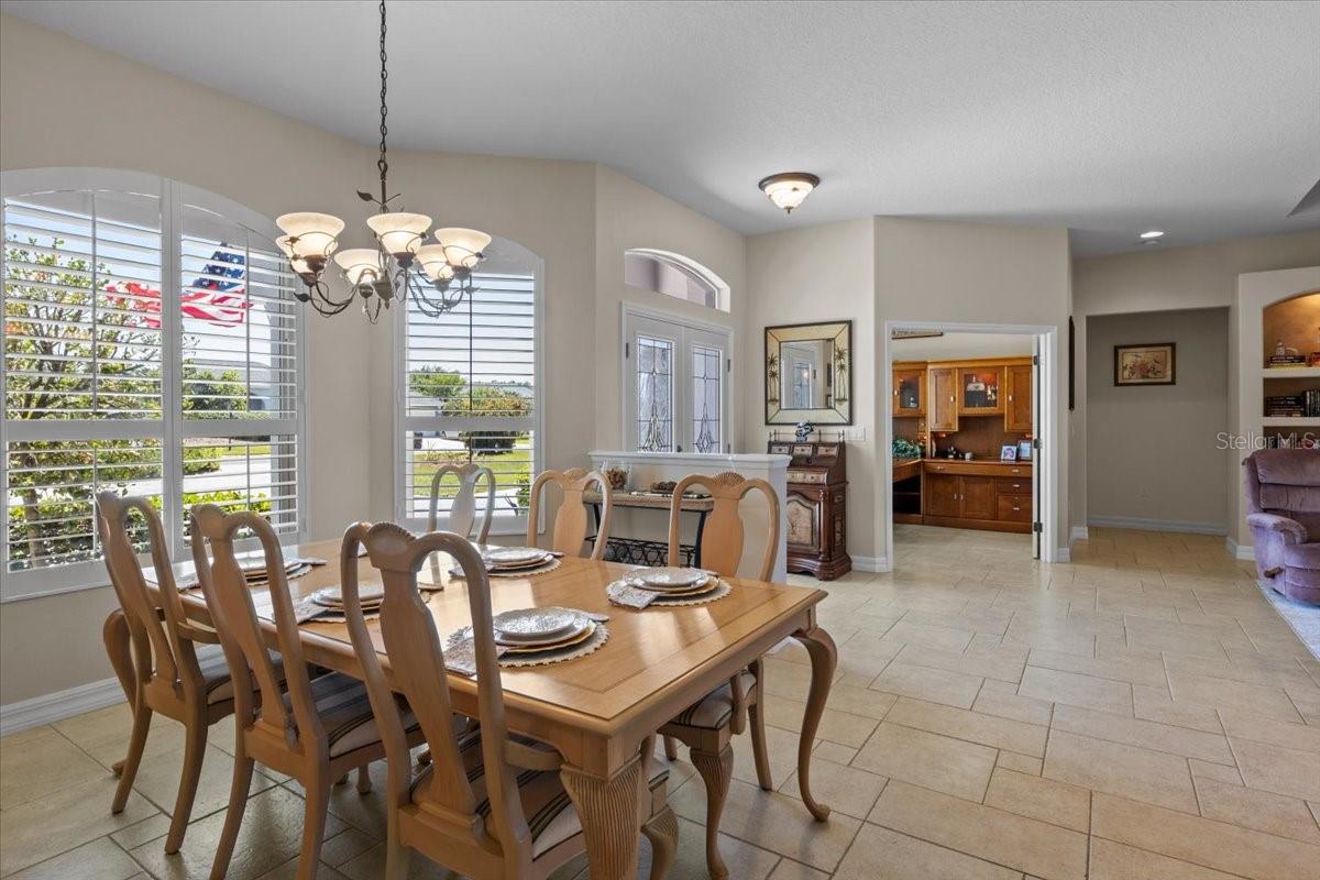 Image 14 of 93 For 3517 Little Country Road