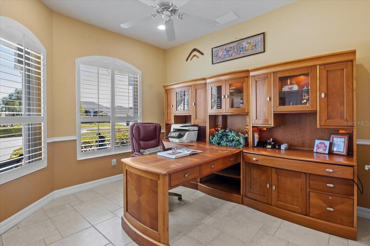 Image 15 of 93 For 3517 Little Country Road