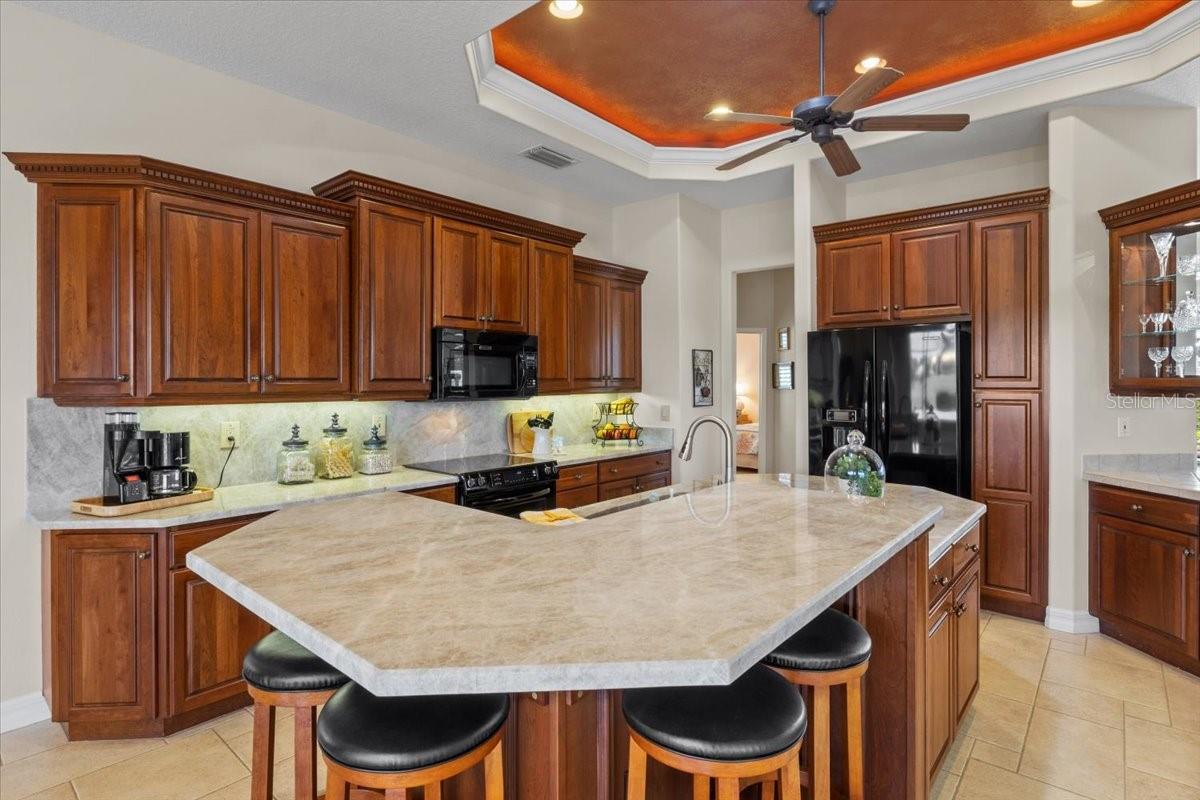 Image 17 of 93 For 3517 Little Country Road