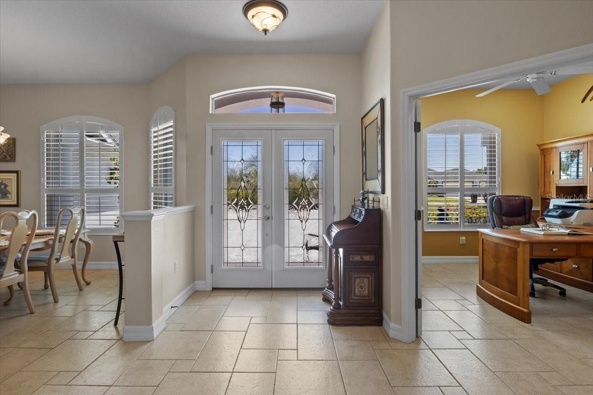 Image 5 of 93 For 3517 Little Country Road