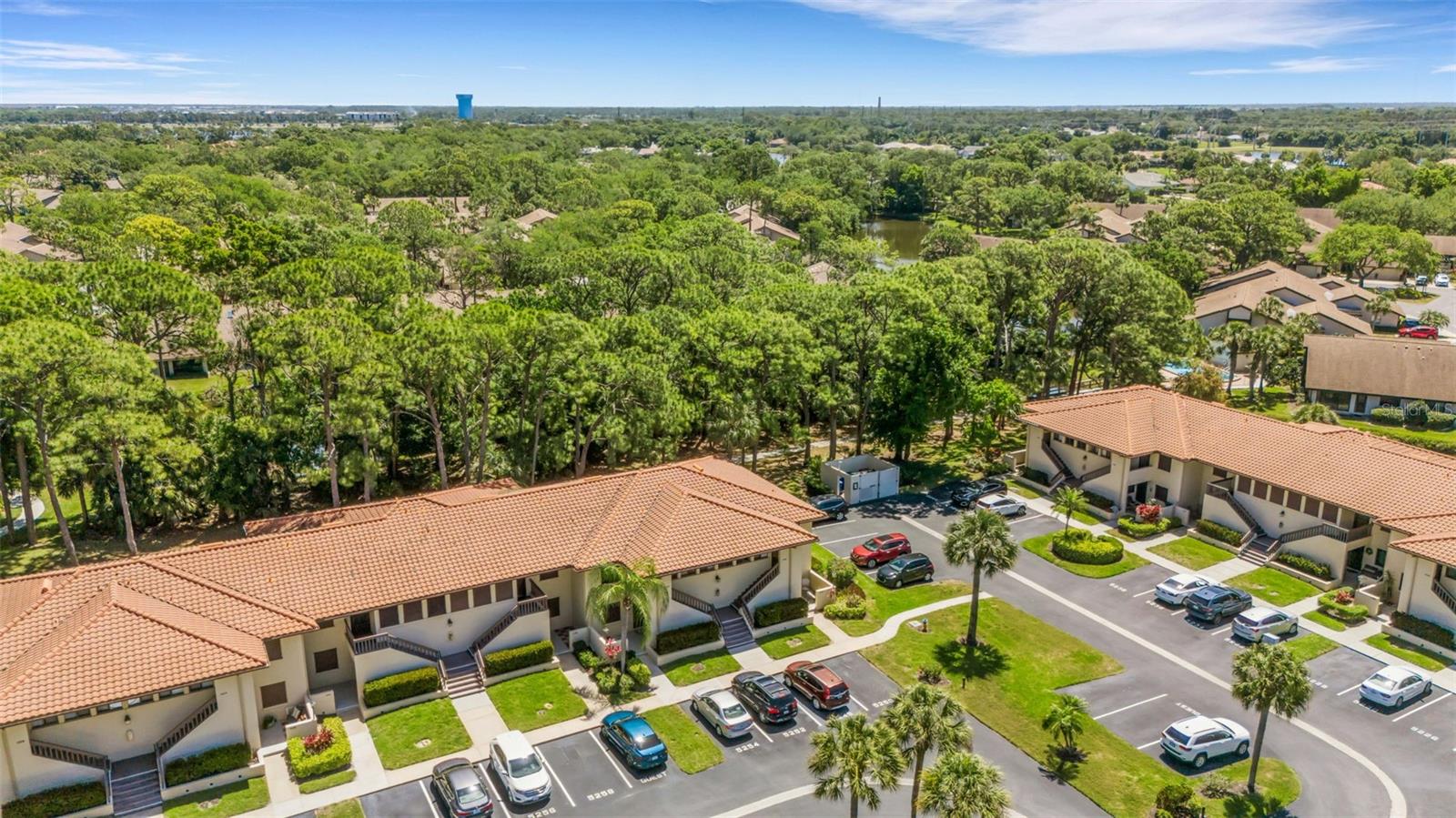 Image 17 of 43 For 5252 Lake Village Drive # 54
