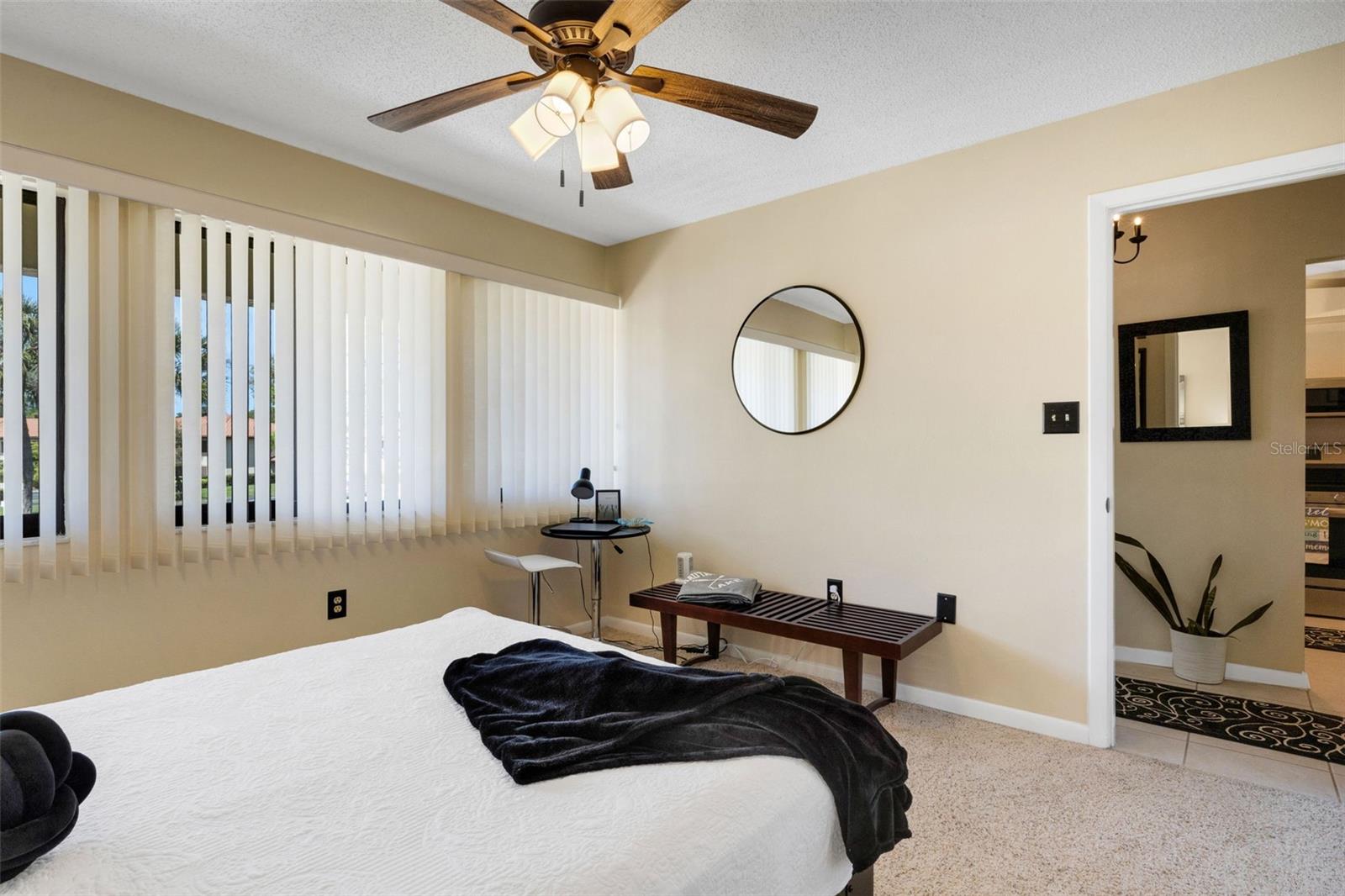 Image 21 of 43 For 5252 Lake Village Drive # 54