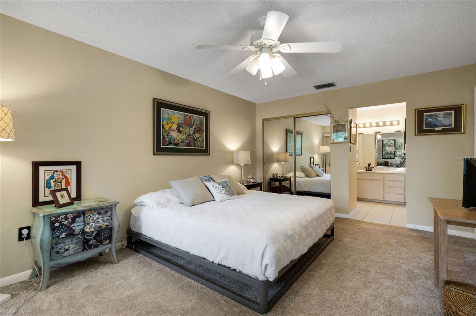 Image 22 of 43 For 5252 Lake Village Drive # 54