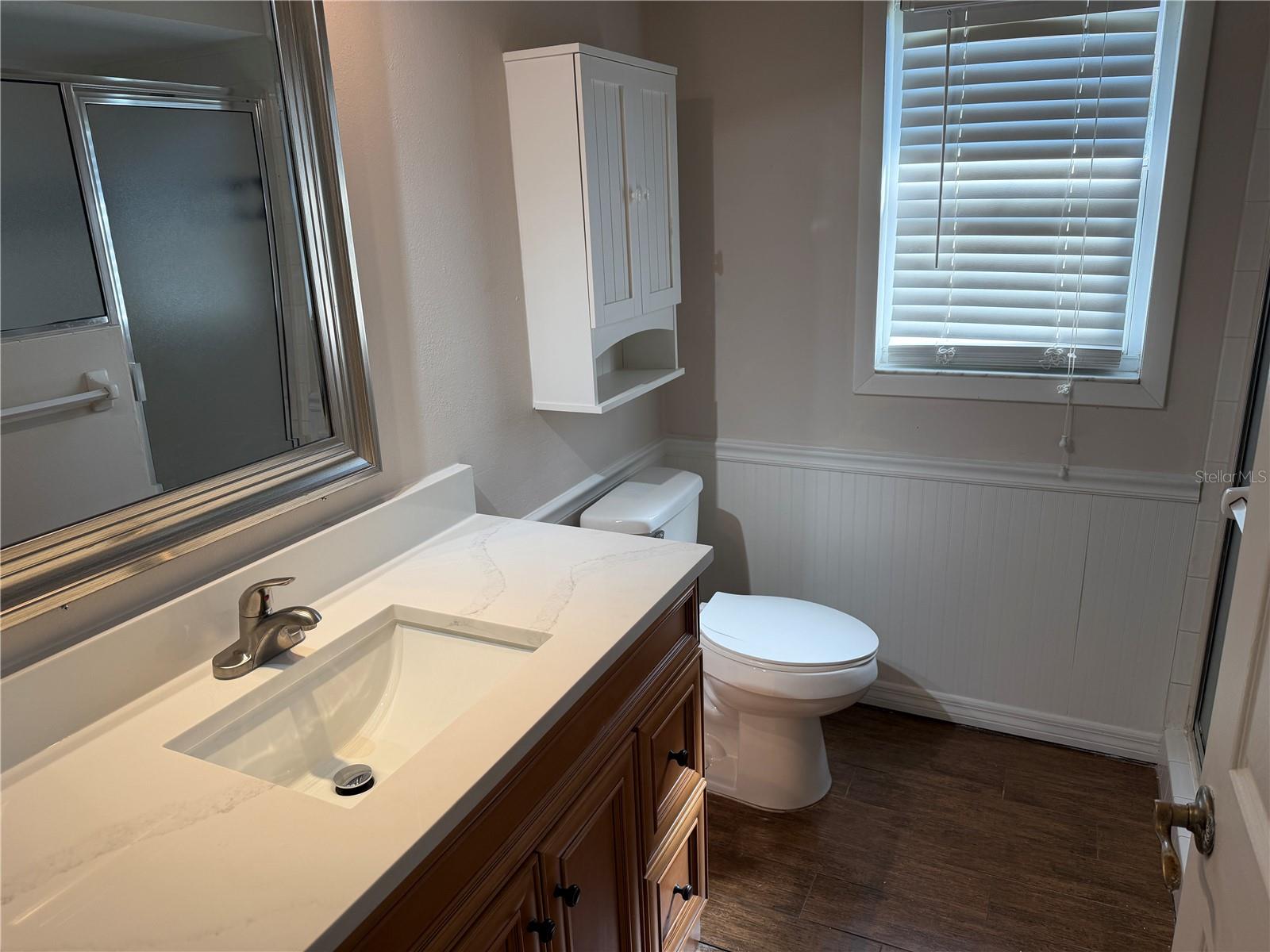 Image 14 of 27 For 7224 49th Avenue E