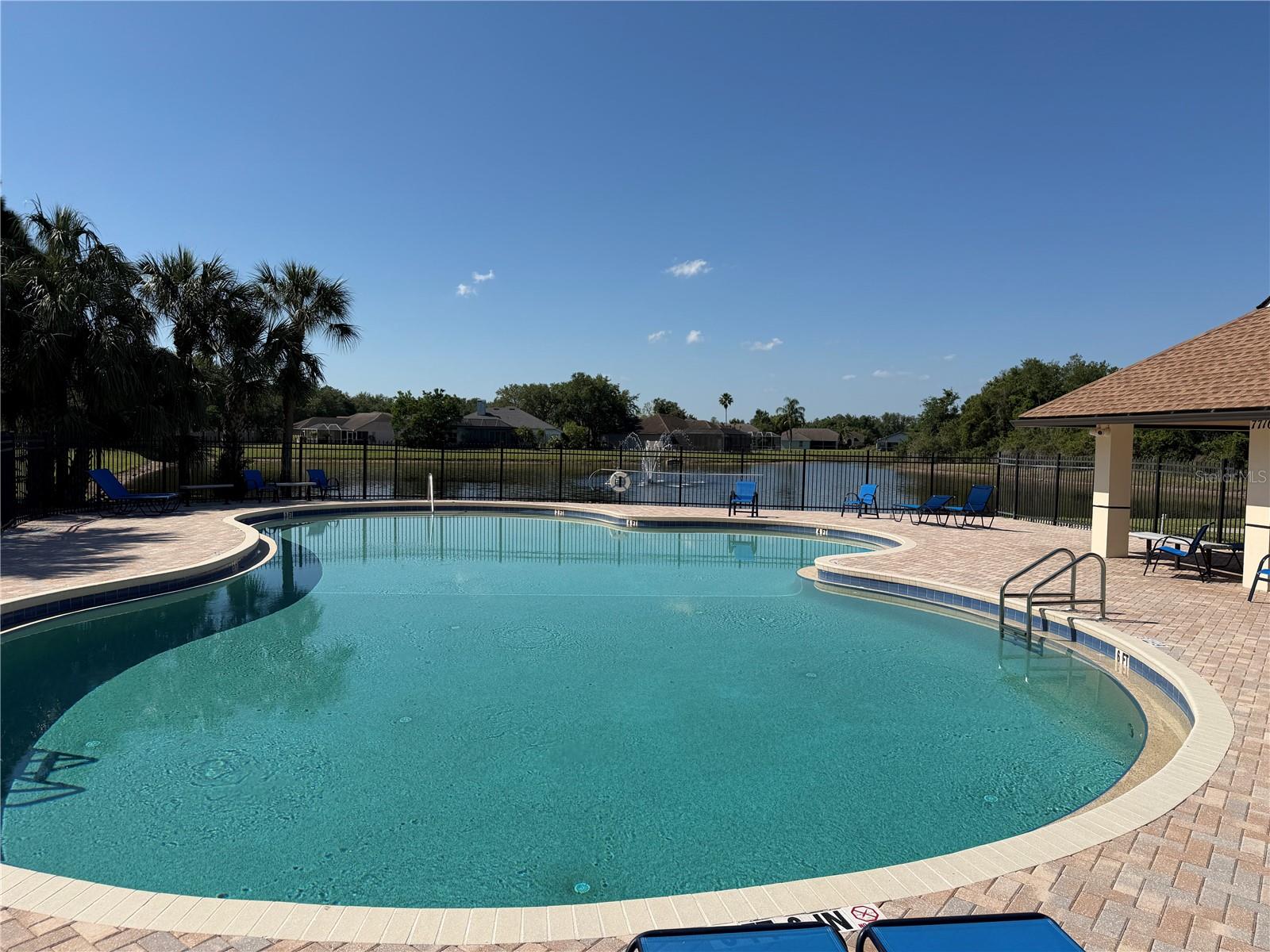 Image 23 of 27 For 7224 49th Avenue E