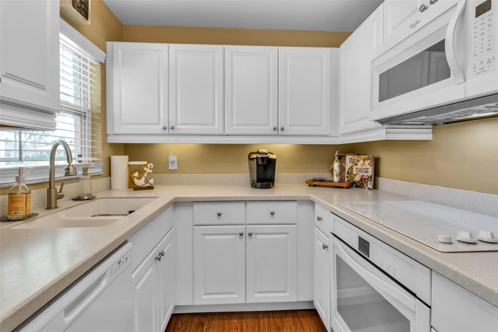 Image 11 of 63 For 3311 Mercer Road 3311