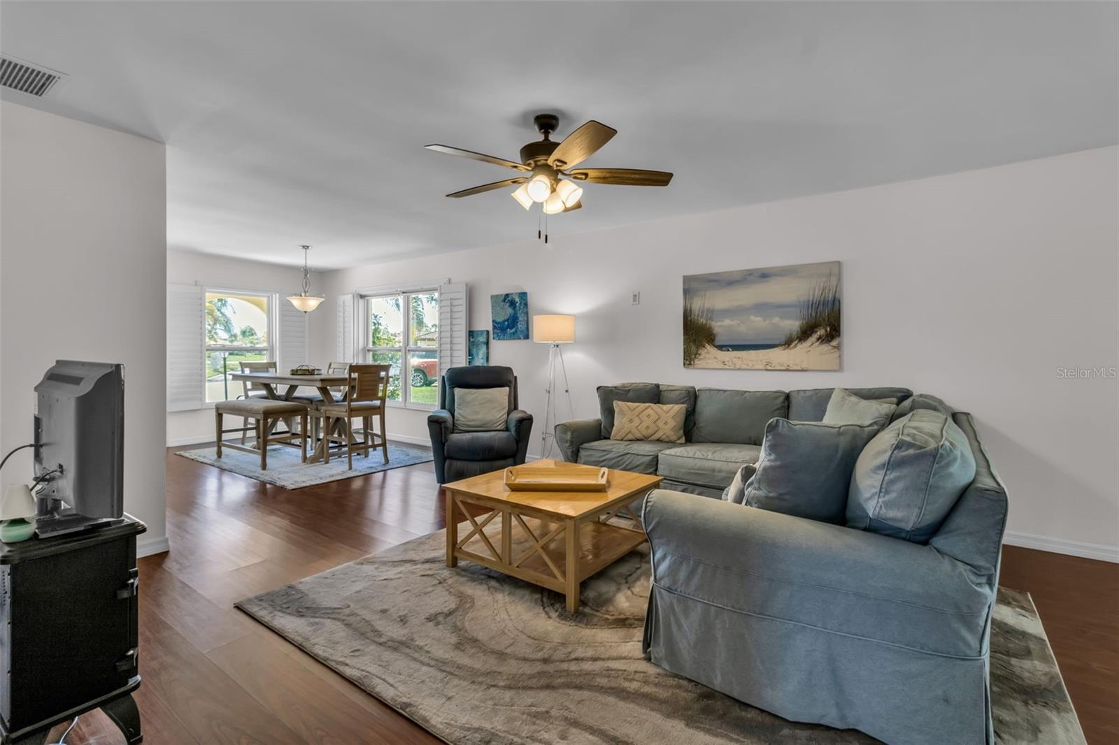 Image 17 of 63 For 3311 Mercer Road 3311