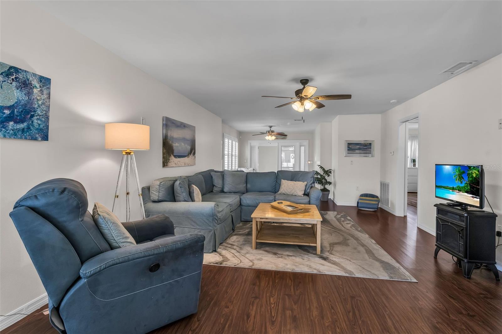 Image 18 of 63 For 3311 Mercer Road 3311