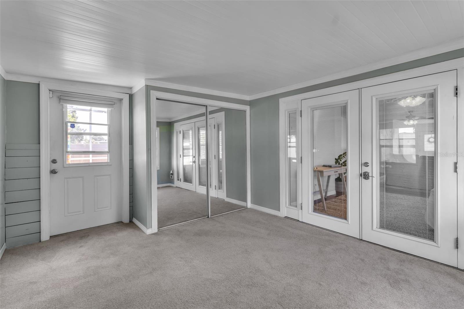 Image 26 of 63 For 3311 Mercer Road 3311