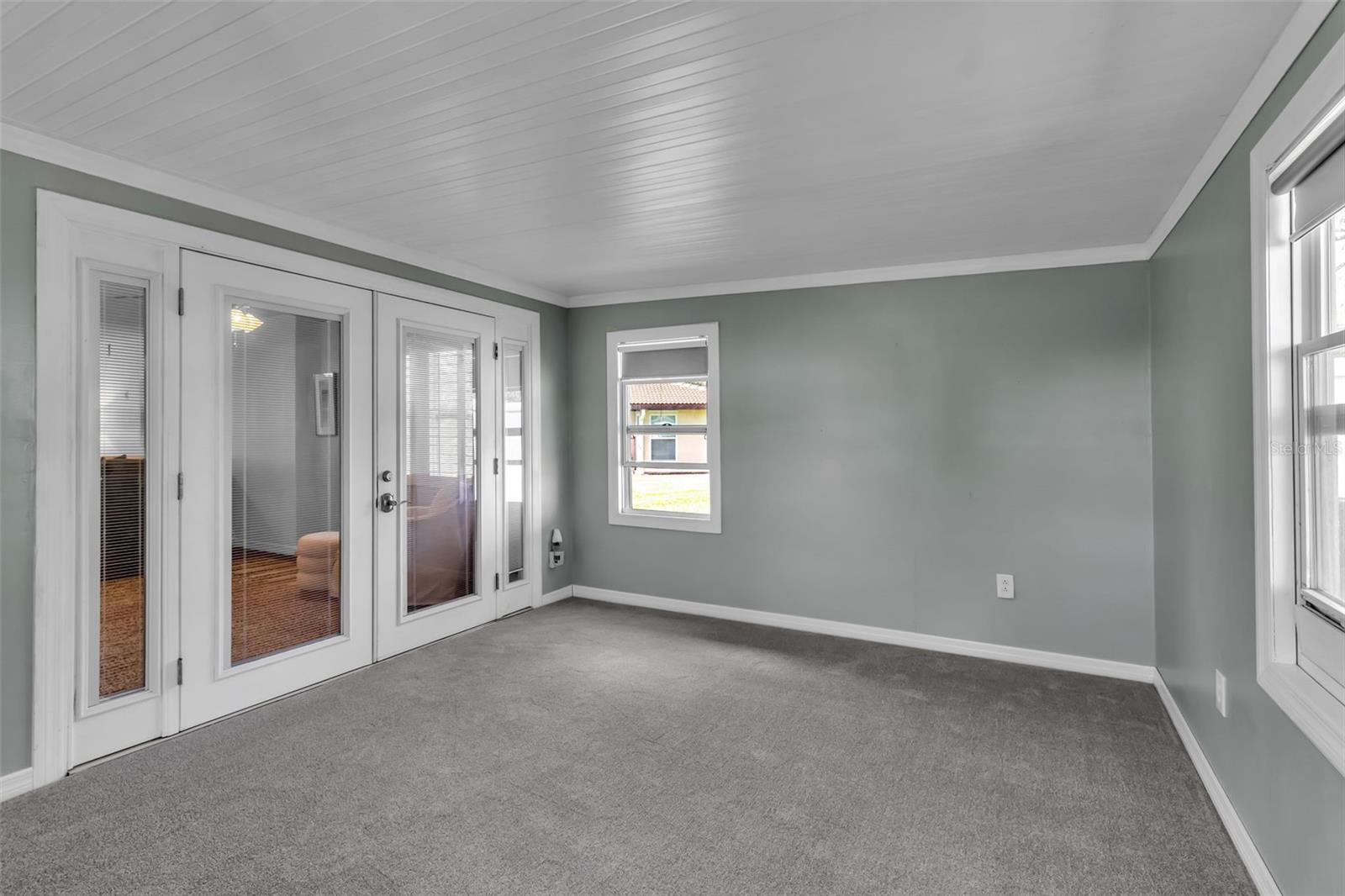 Image 27 of 63 For 3311 Mercer Road 3311