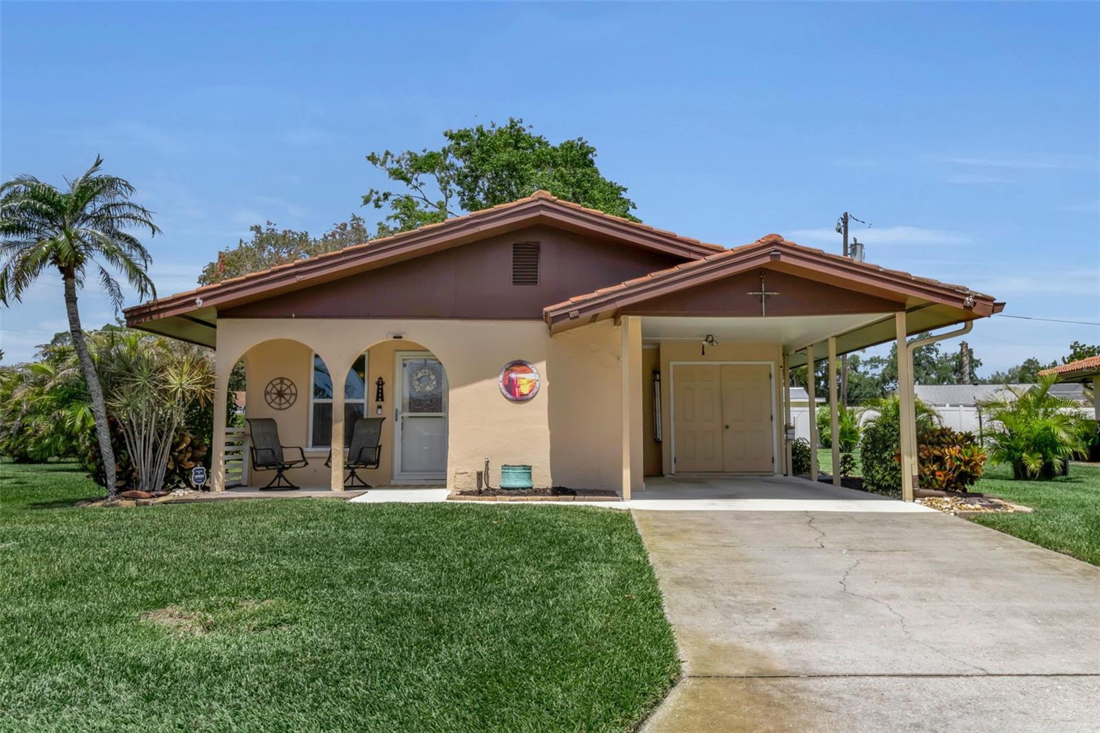 Image 4 of 63 For 3311 Mercer Road 3311