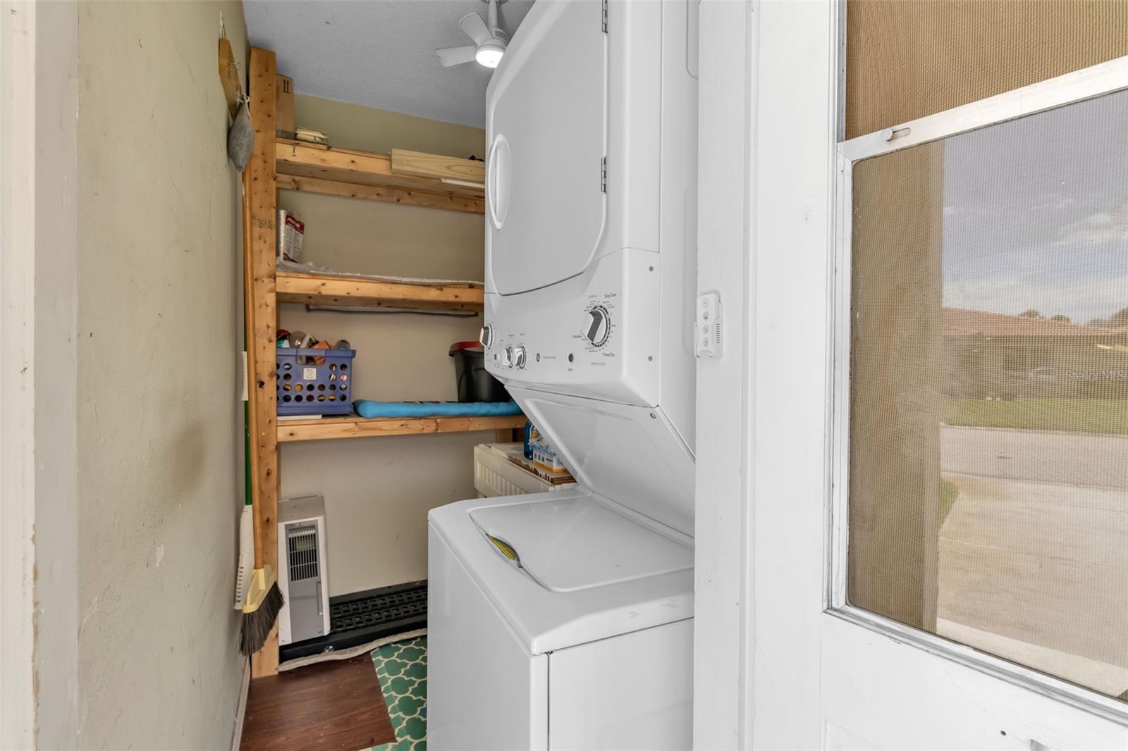 Image 45 of 63 For 3311 Mercer Road 3311