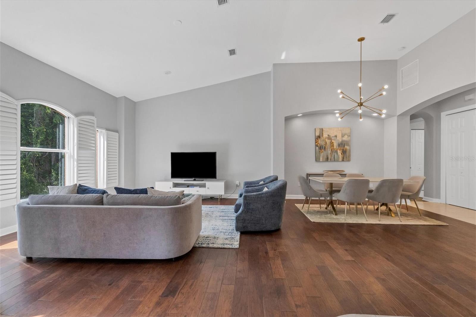 Image 5 of 33 For 5509 46th Court W