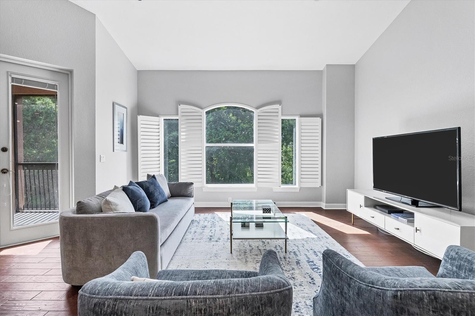 Image 9 of 33 For 5509 46th Court W