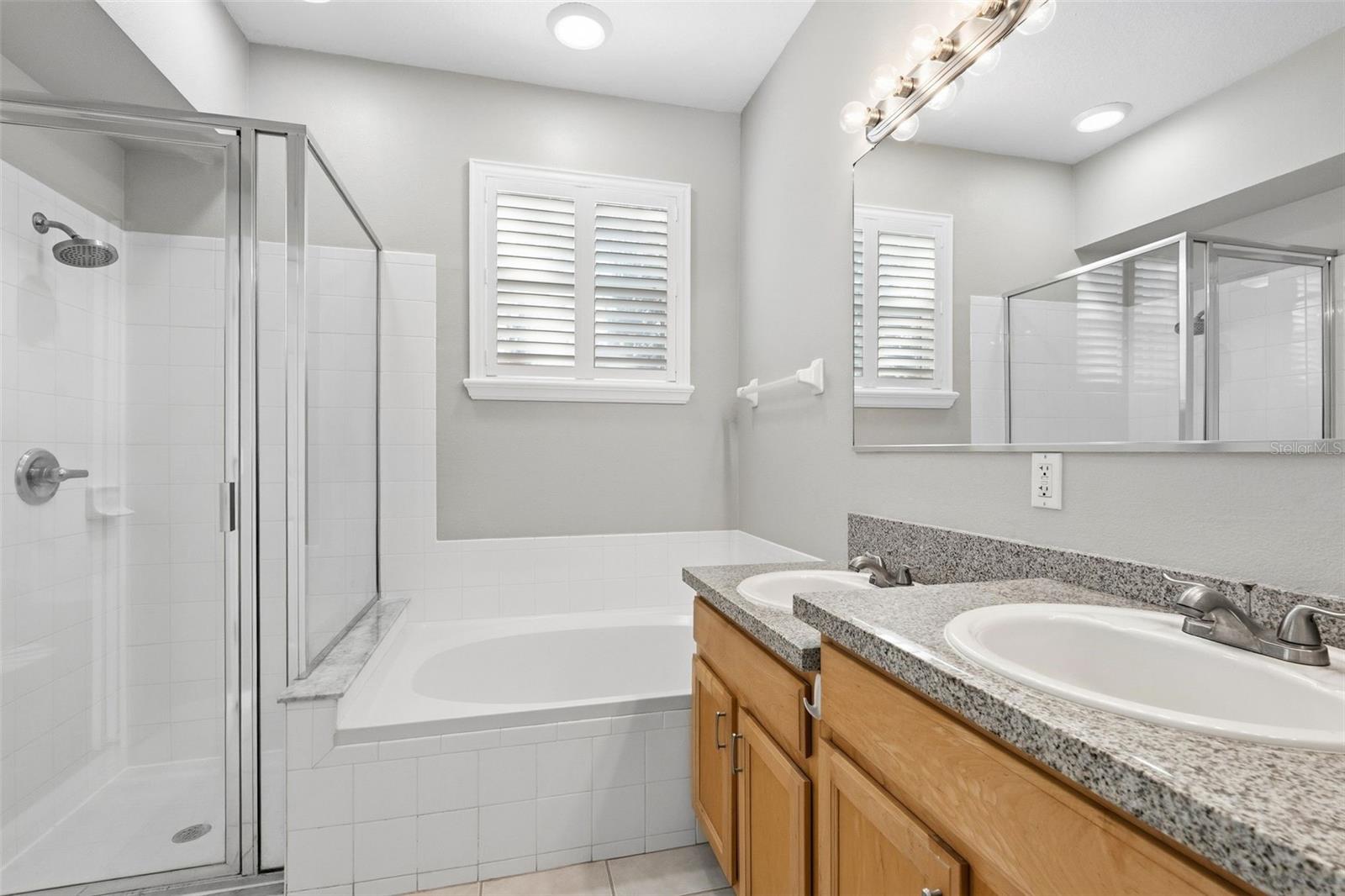 Image 30 of 66 For 14330 Tree Swallow Way