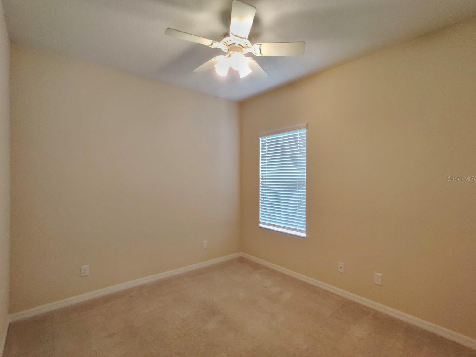 Image 18 of 35 For 12256 Longview Lake Circle