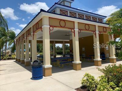 Image 32 of 35 For 12256 Longview Lake Circle