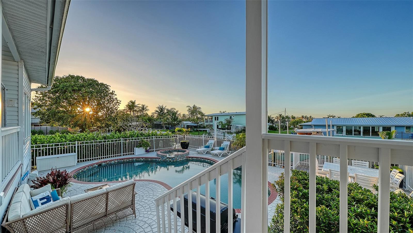 Image 12 of 49 For 4506 Pinfish Lane