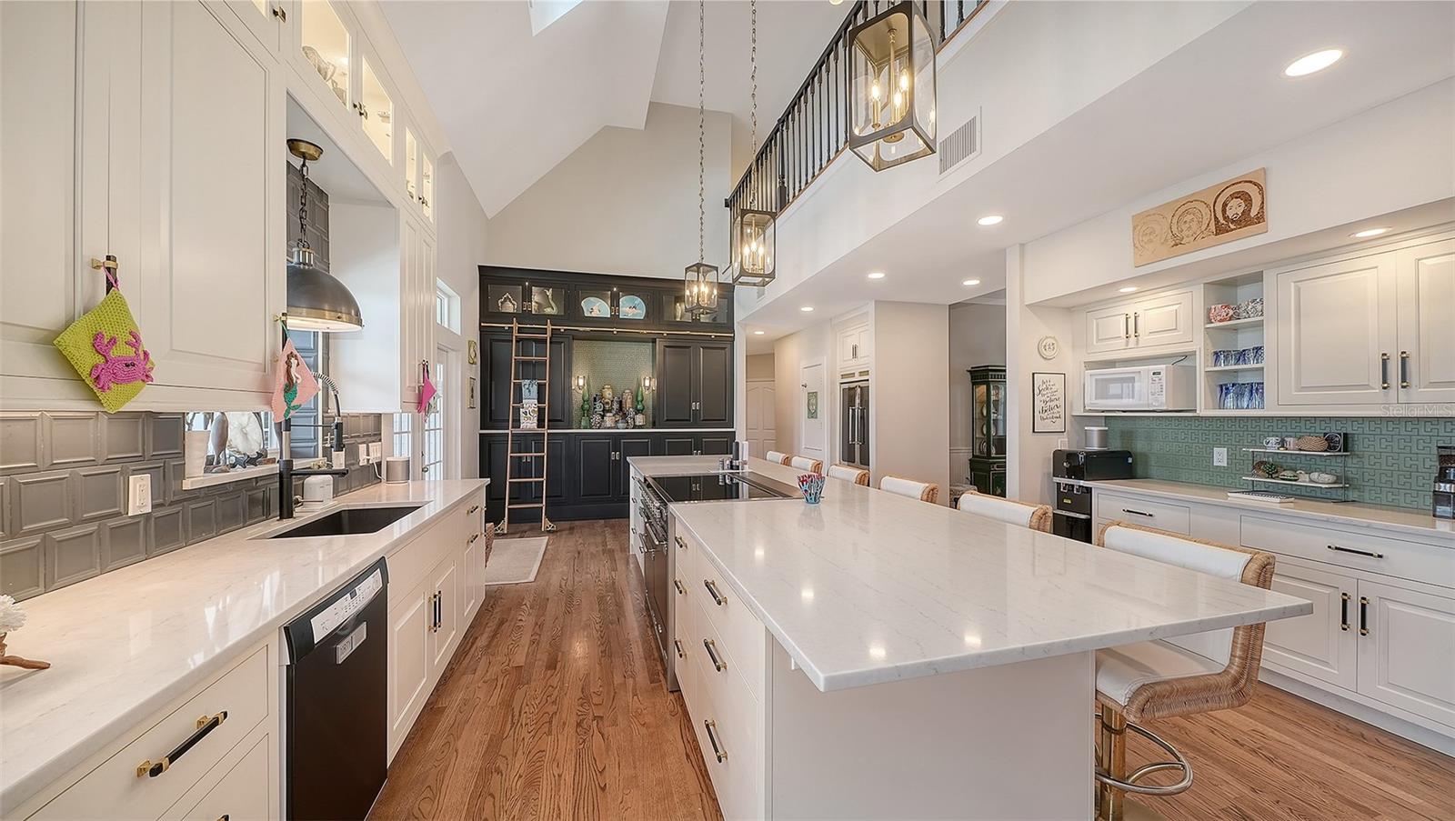 Image 22 of 49 For 4506 Pinfish Lane